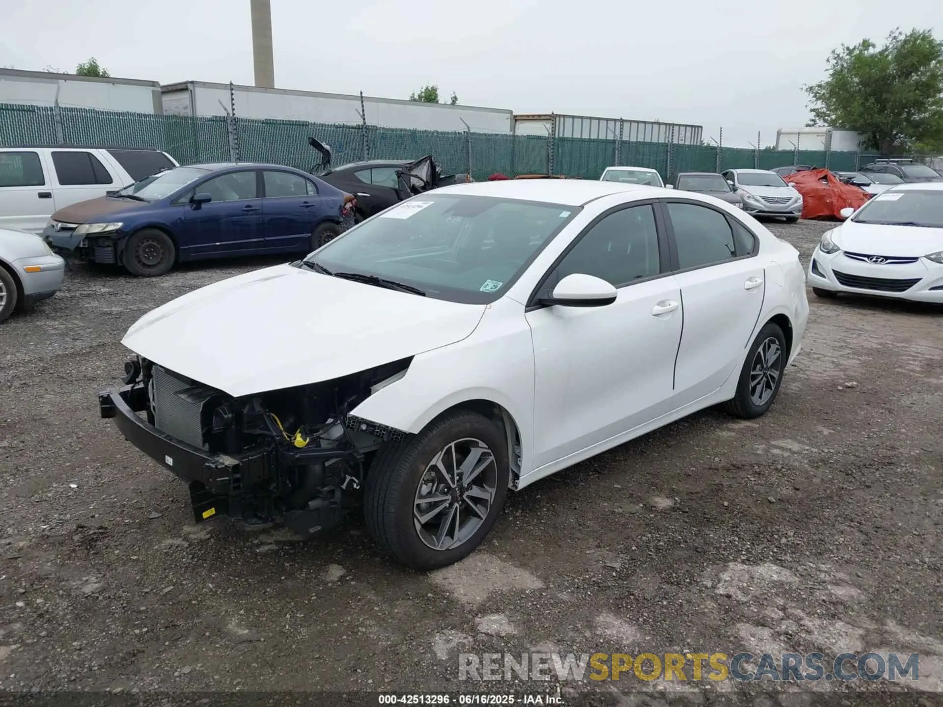 2 Photograph of a damaged car 3KPF24AD7RE735527 KIA FORTE 2024