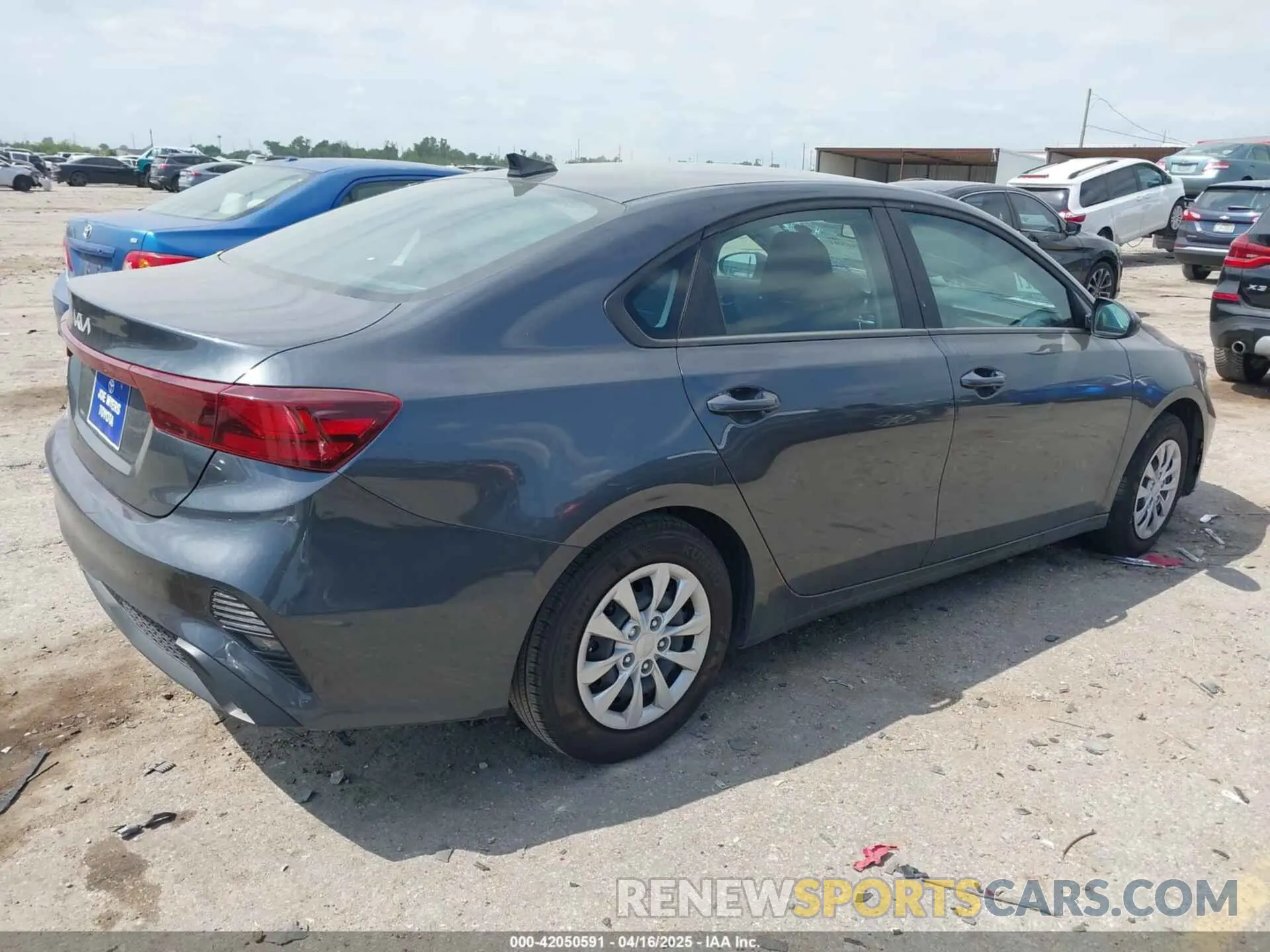 4 Photograph of a damaged car 3KPF24AD7RE751372 KIA FORTE 2024