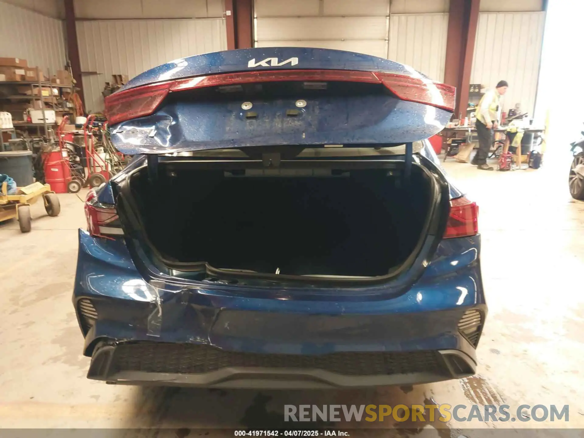16 Photograph of a damaged car 3KPF24AD7RE765384 KIA FORTE 2024