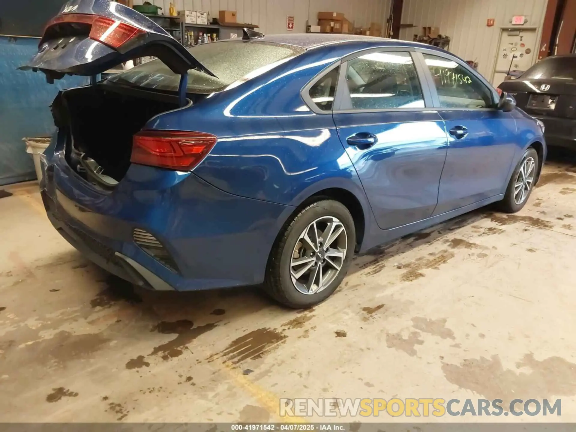 4 Photograph of a damaged car 3KPF24AD7RE765384 KIA FORTE 2024