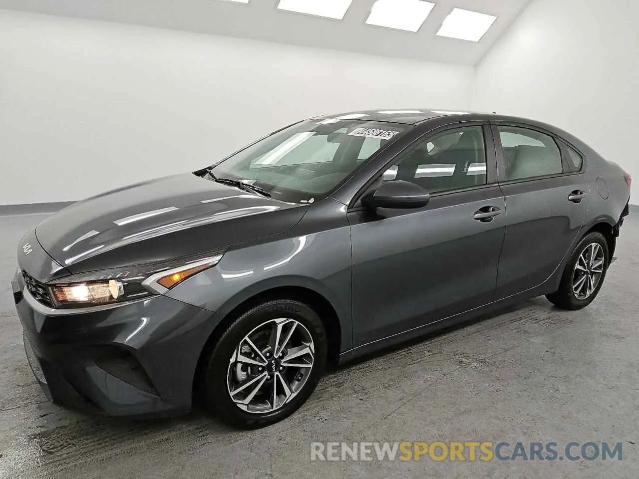 1 Photograph of a damaged car 3KPF24AD7RE767653 KIA FORTE 2024