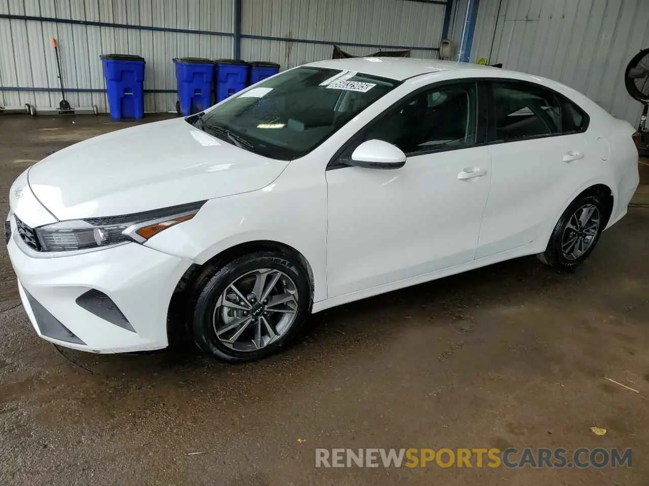 1 Photograph of a damaged car 3KPF24AD7RE771122 KIA FORTE 2024