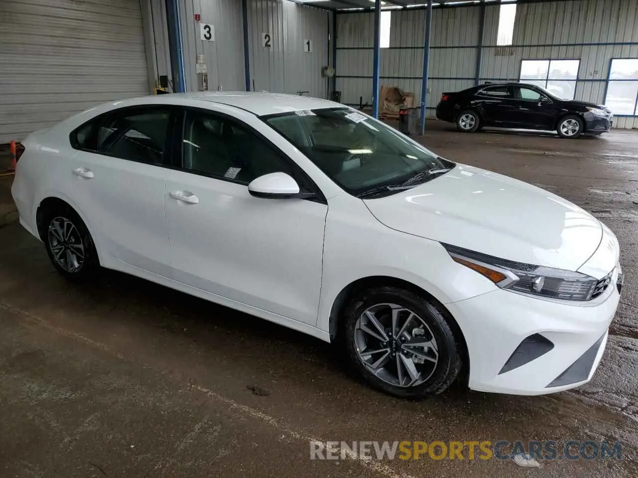 4 Photograph of a damaged car 3KPF24AD7RE771122 KIA FORTE 2024