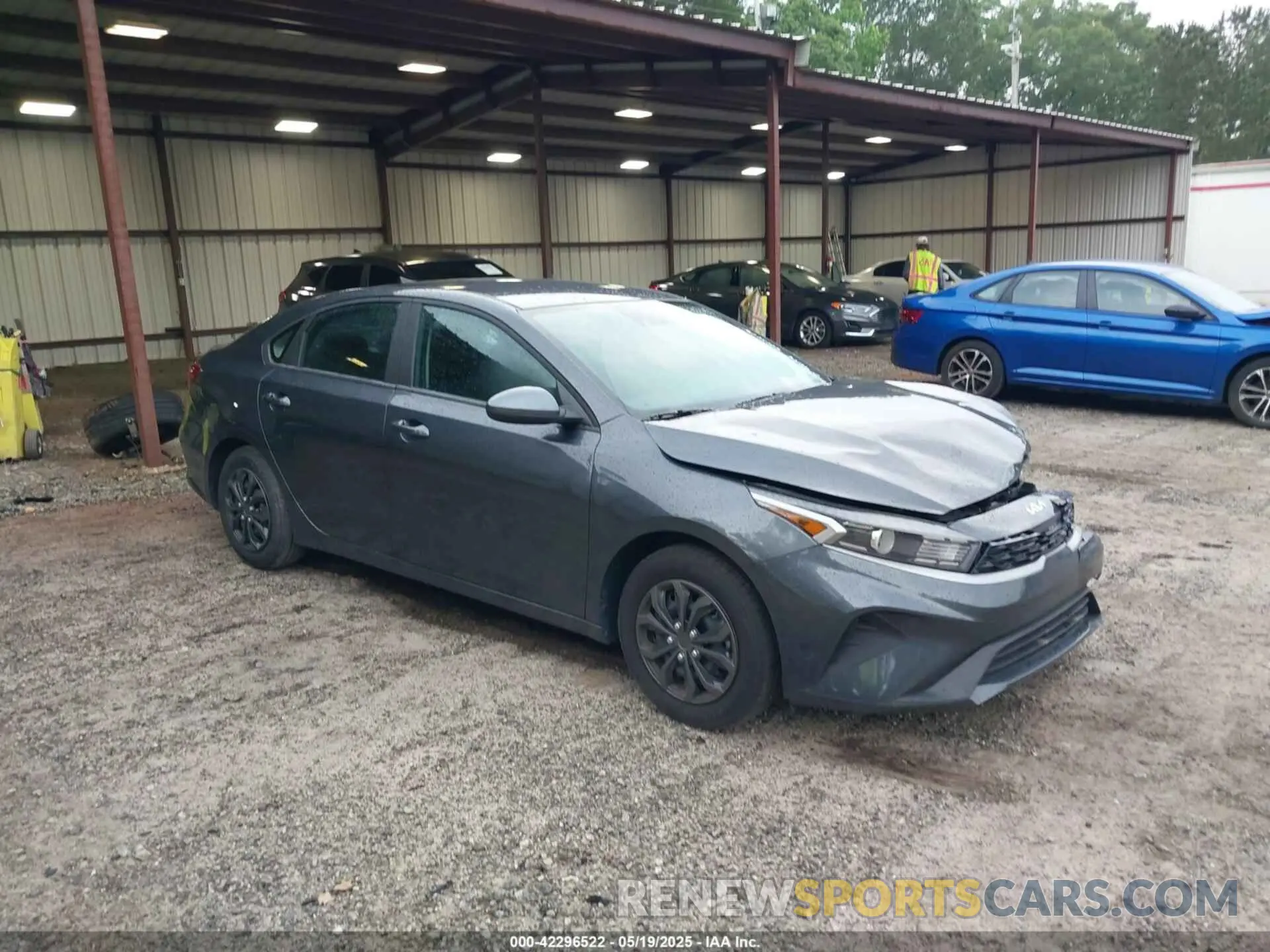 1 Photograph of a damaged car 3KPF24AD7RE784694 KIA FORTE 2024