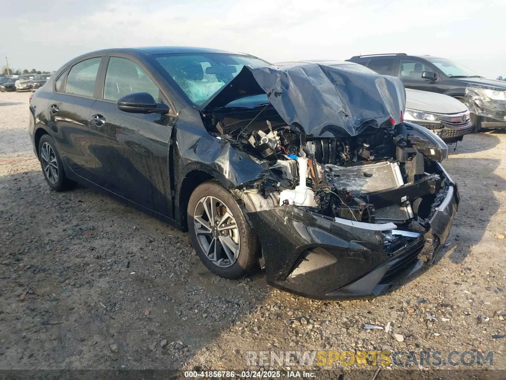 1 Photograph of a damaged car 3KPF24AD7RE799390 KIA FORTE 2024