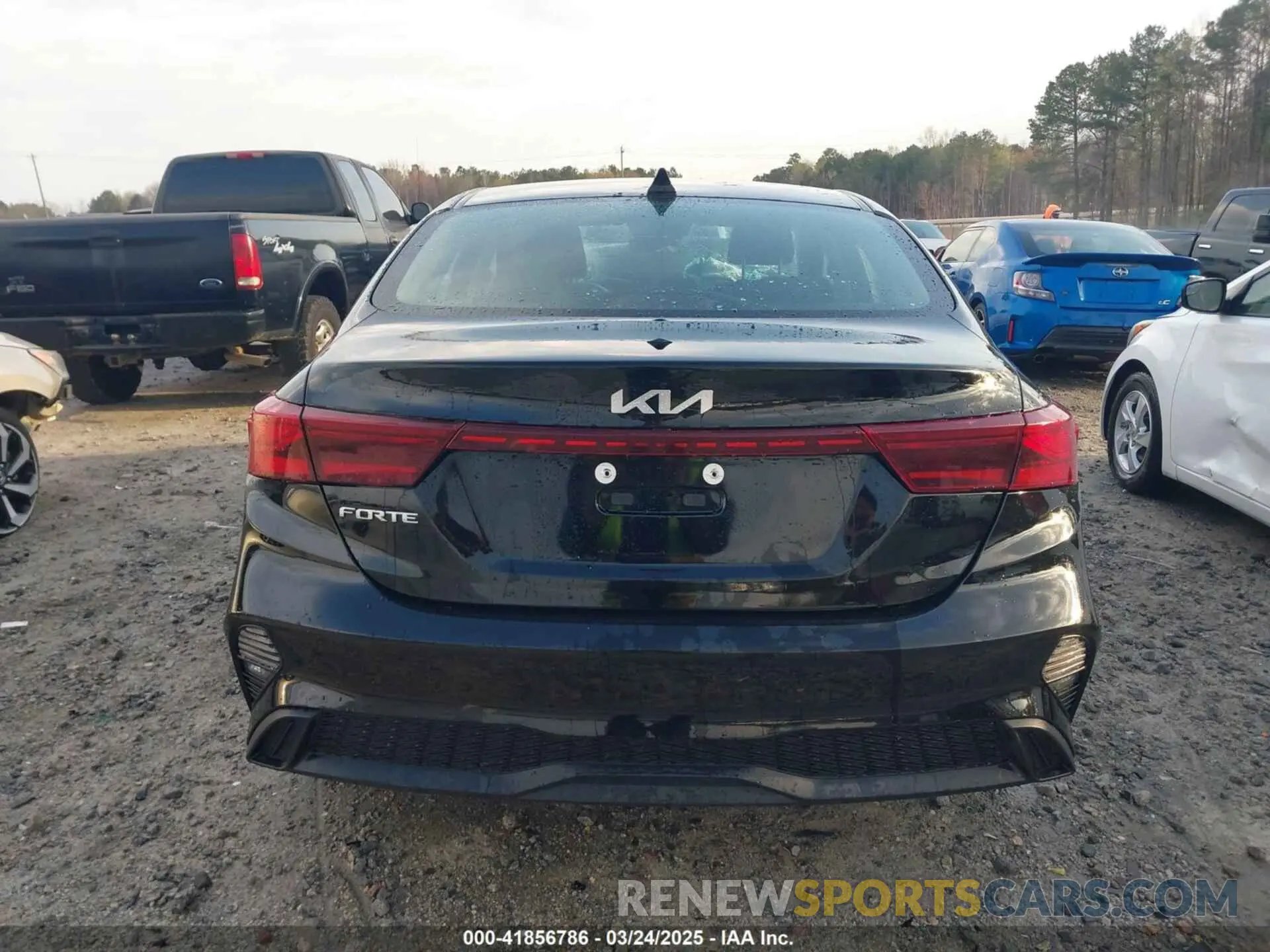 16 Photograph of a damaged car 3KPF24AD7RE799390 KIA FORTE 2024