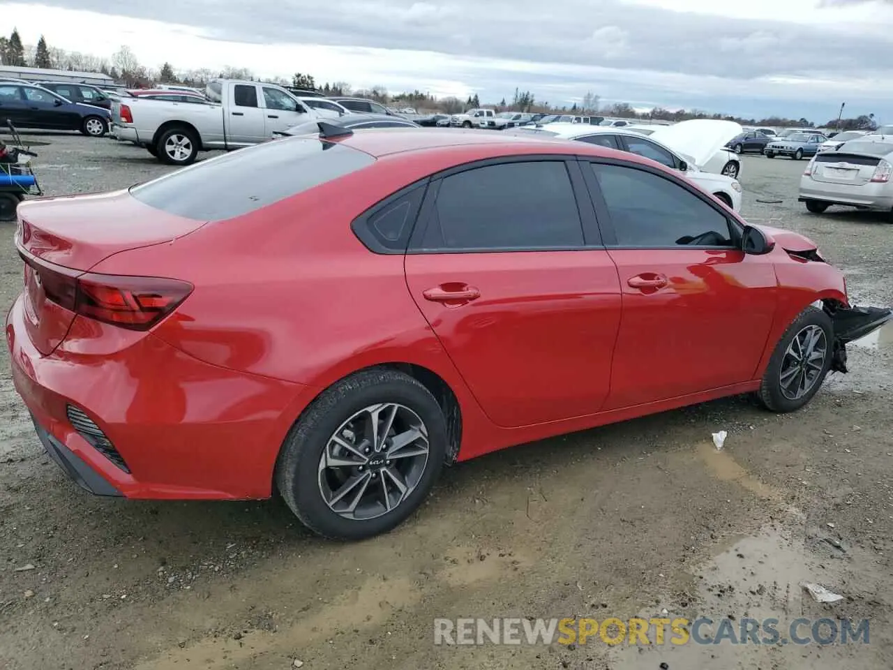 3 Photograph of a damaged car 3KPF24AD7RE809920 KIA FORTE 2024