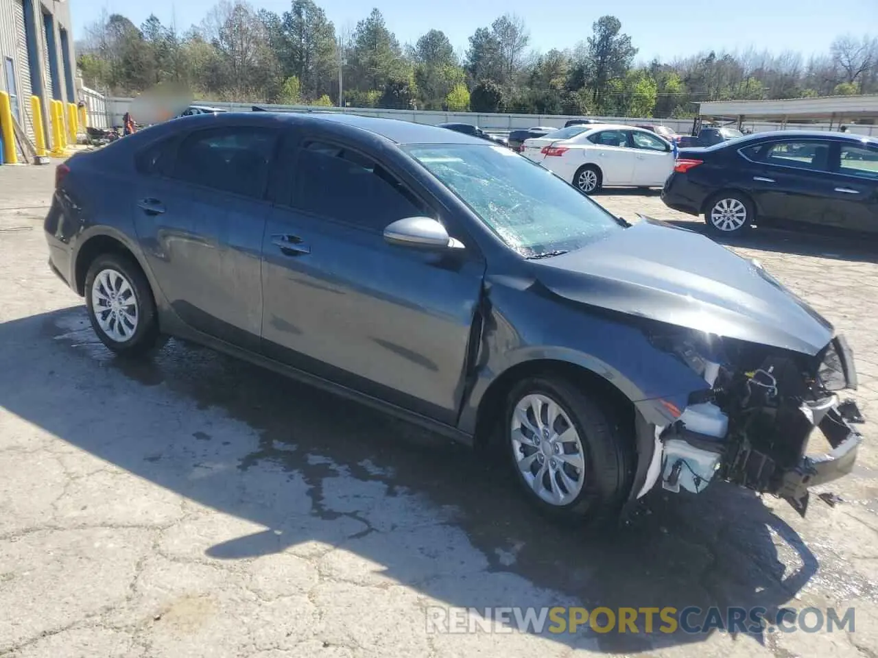 4 Photograph of a damaged car 3KPF24AD7RE821873 KIA FORTE 2024