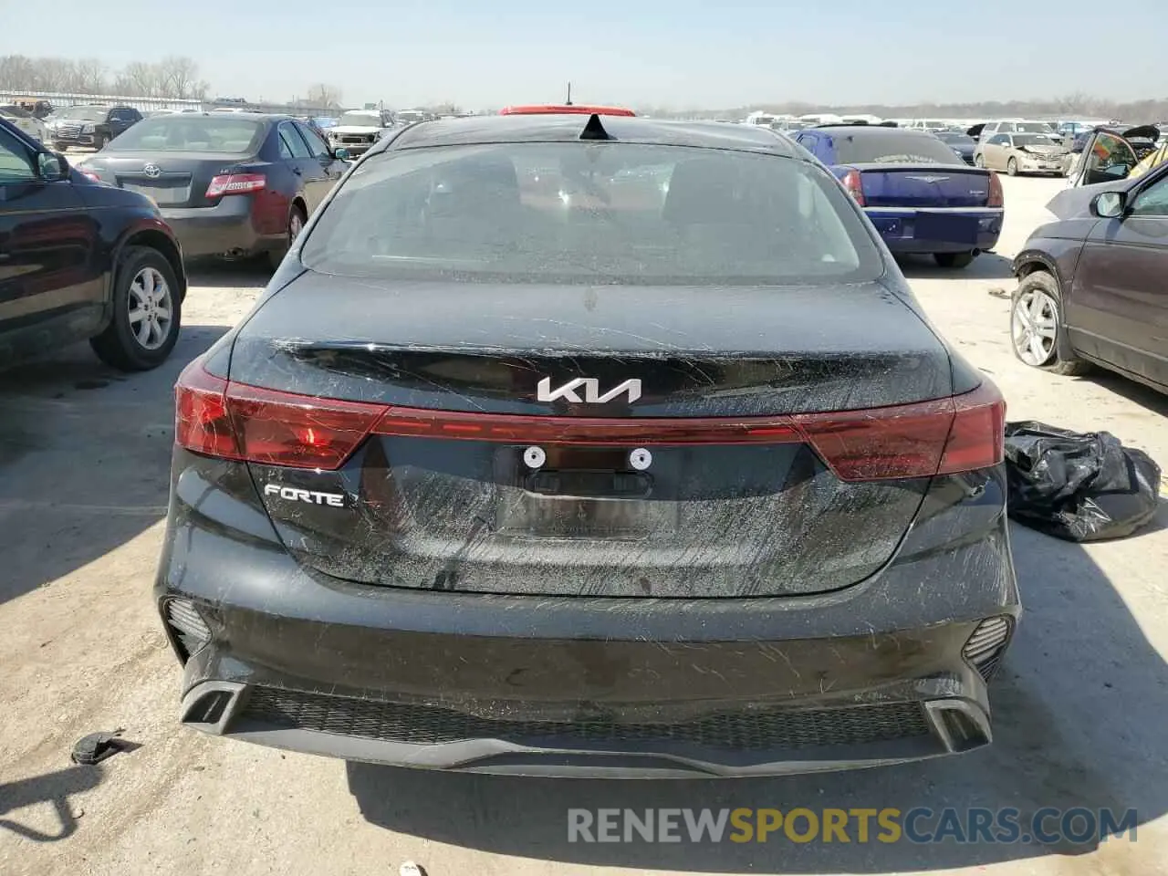 6 Photograph of a damaged car 3KPF24AD7RE824725 KIA FORTE 2024