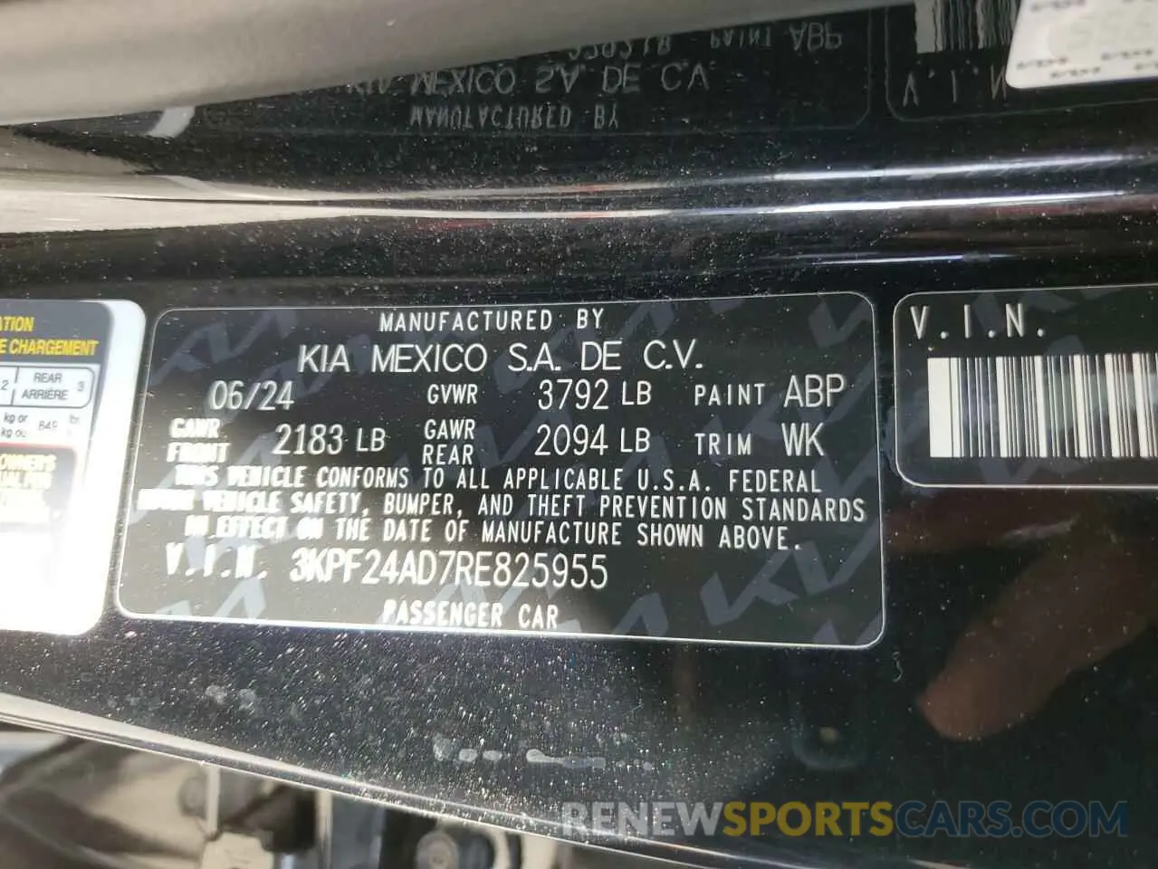 14 Photograph of a damaged car 3KPF24AD7RE825955 KIA FORTE 2024