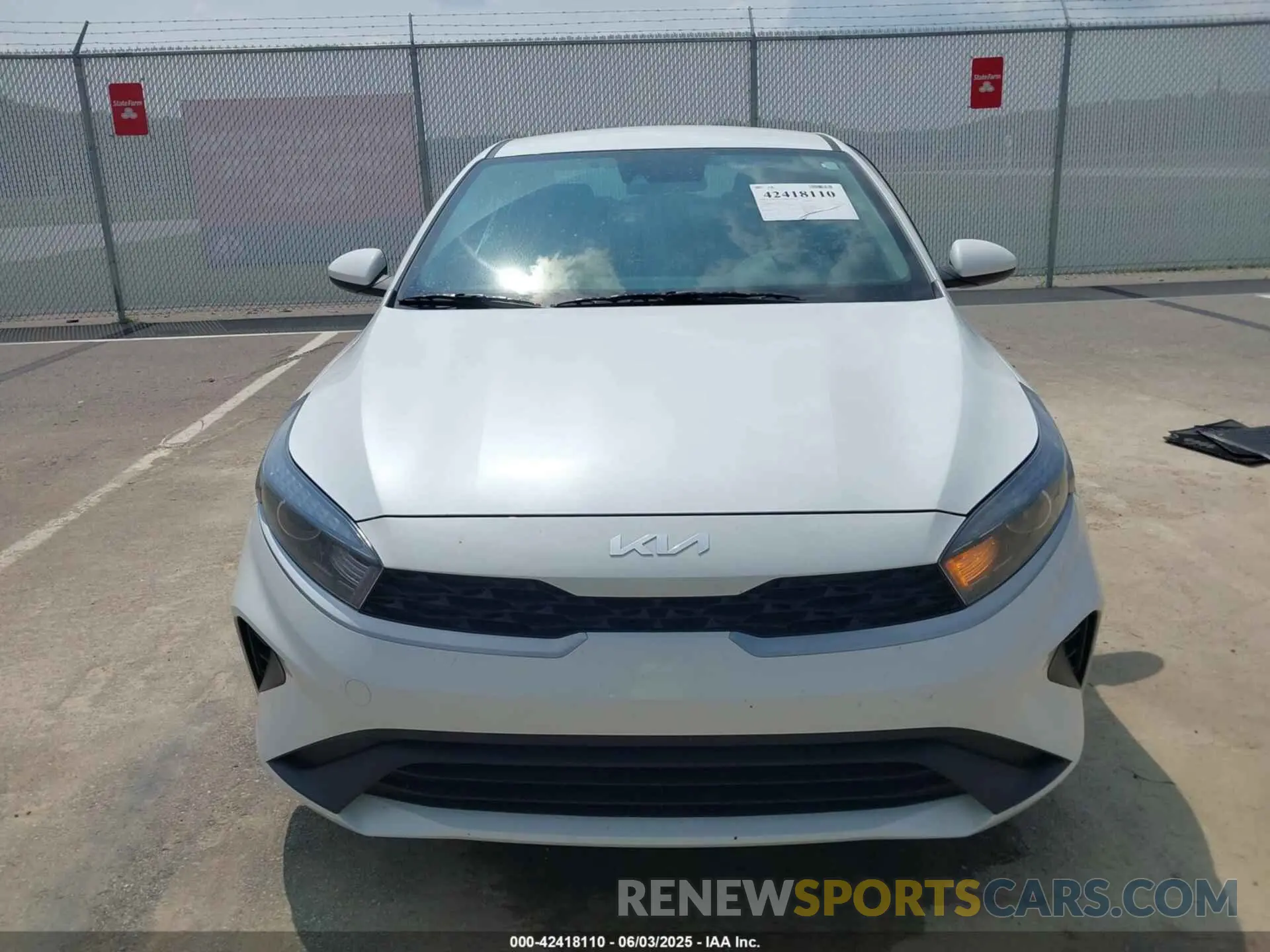 12 Photograph of a damaged car 3KPF24AD7RE826183 KIA FORTE 2024