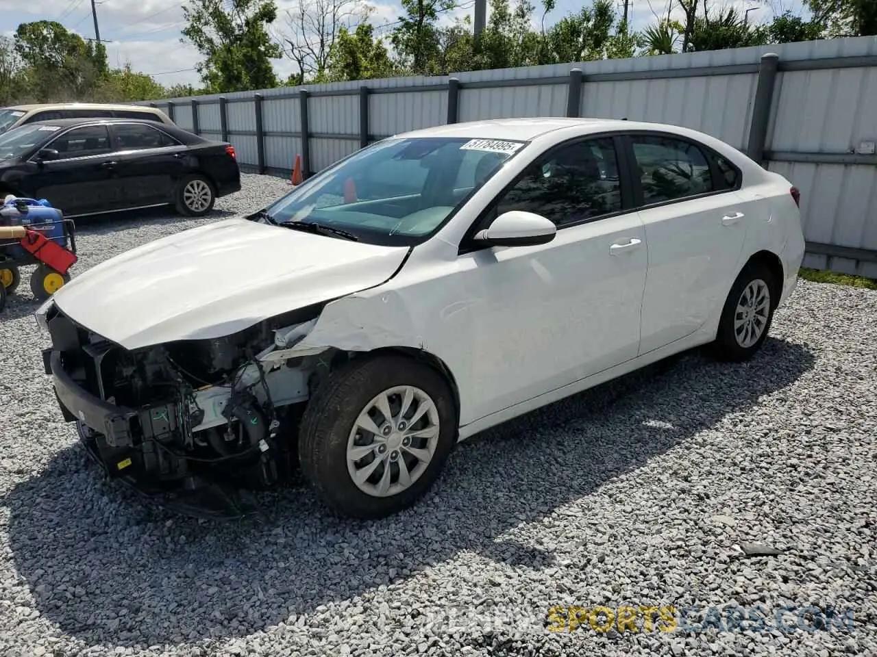 1 Photograph of a damaged car 3KPF24AD7RE827656 KIA FORTE 2024