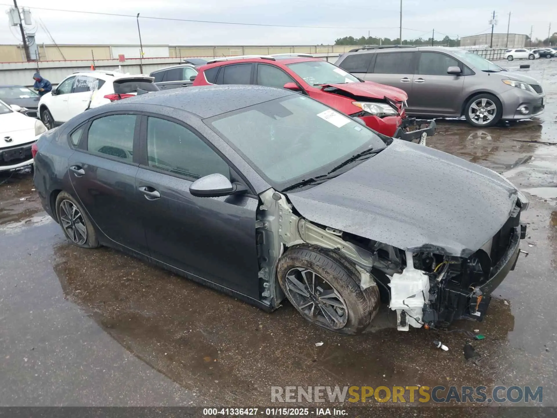 1 Photograph of a damaged car 3KPF24AD7RE836695 KIA FORTE 2024