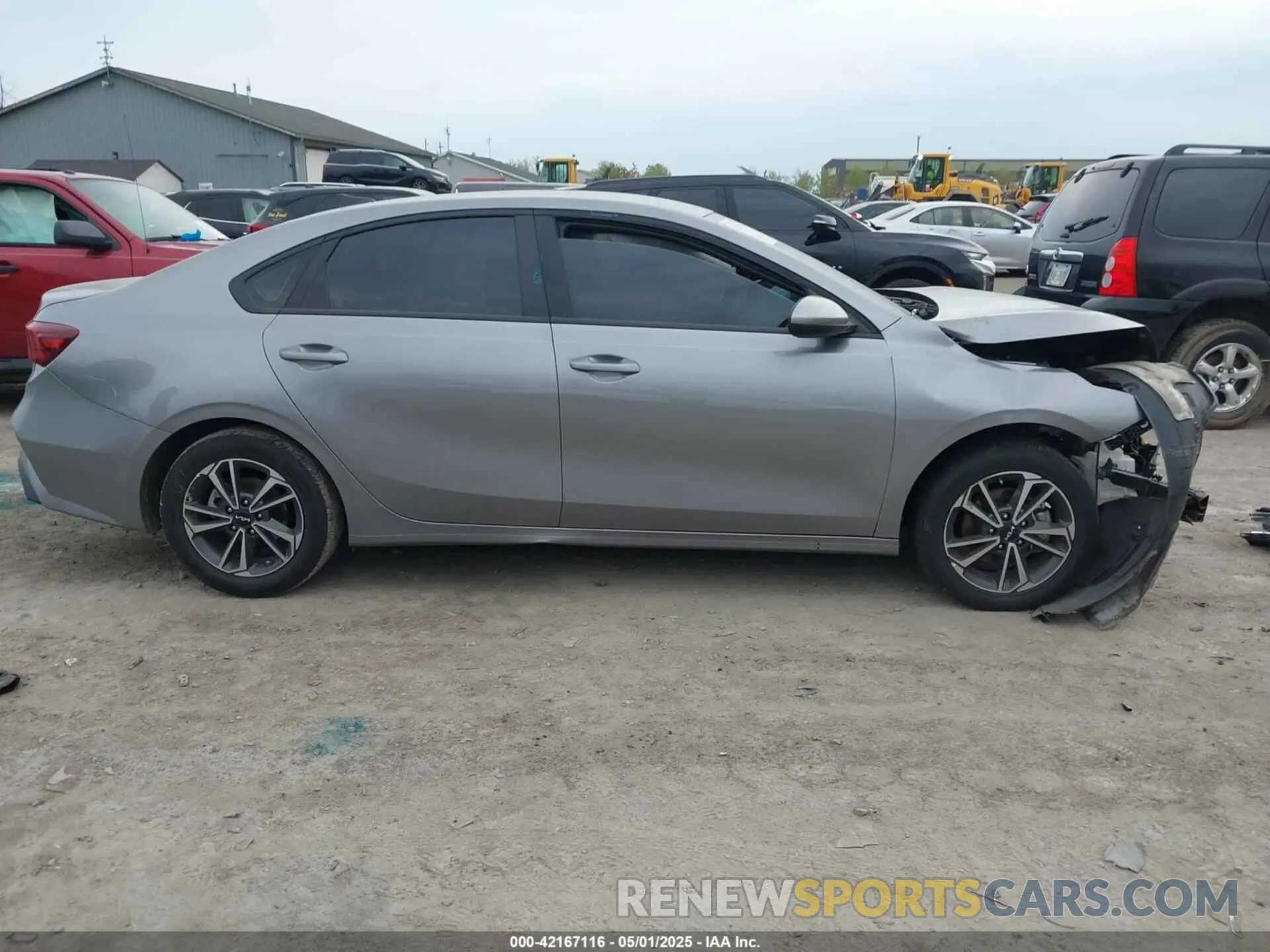 13 Photograph of a damaged car 3KPF24AD7RE840035 KIA FORTE 2024