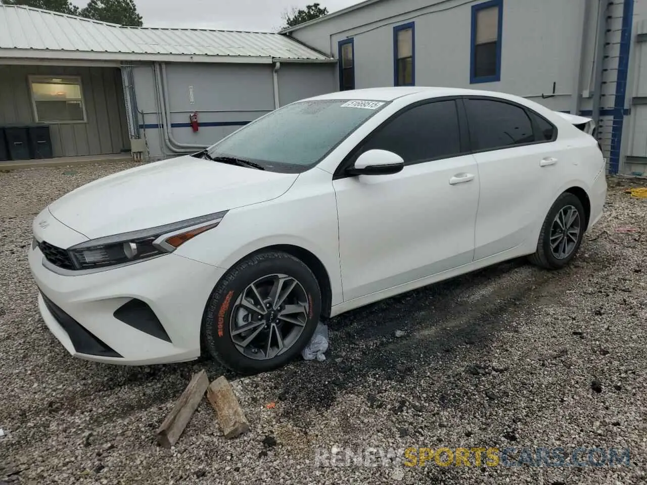 1 Photograph of a damaged car 3KPF24AD7RE841332 KIA FORTE 2024
