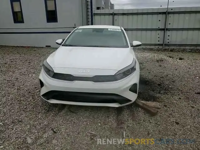 11 Photograph of a damaged car 3KPF24AD7RE841332 KIA FORTE 2024