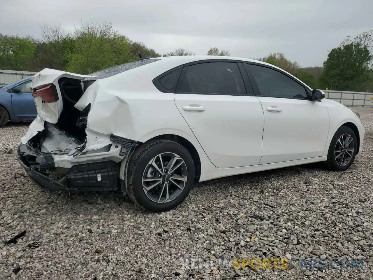 3 Photograph of a damaged car 3KPF24AD7RE841332 KIA FORTE 2024
