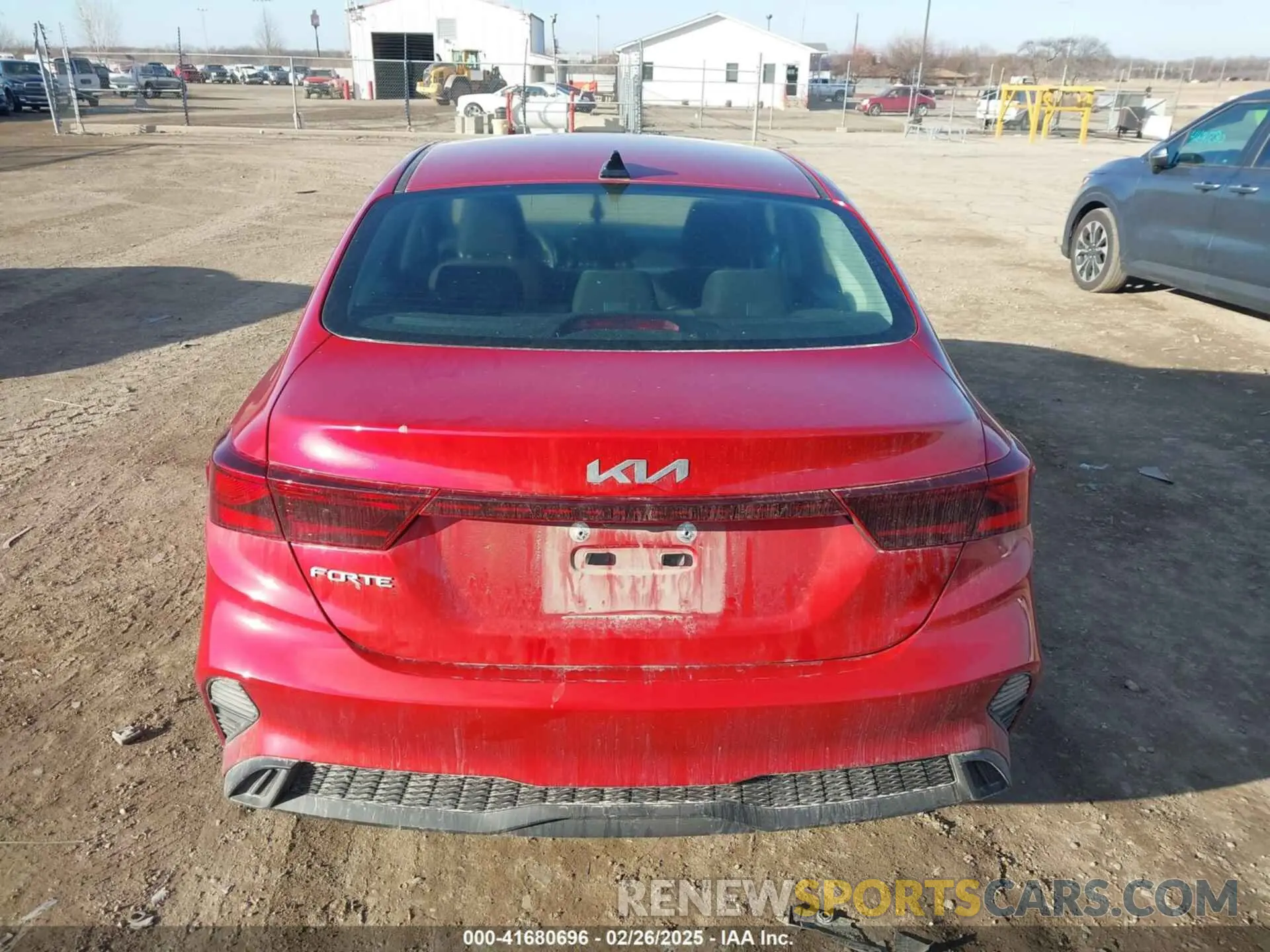 16 Photograph of a damaged car 3KPF24AD8RE702827 KIA FORTE 2024