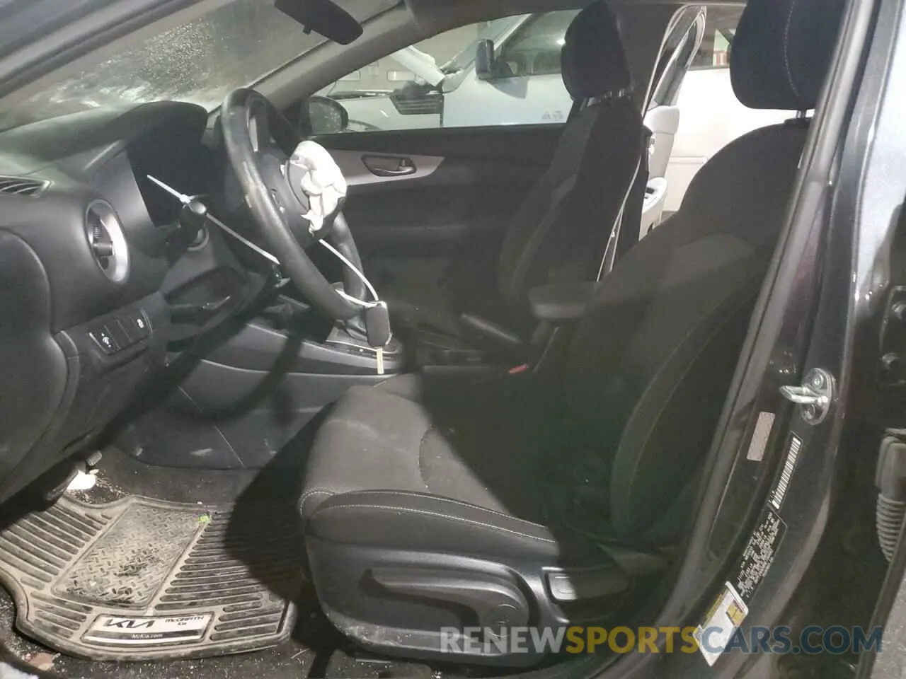 7 Photograph of a damaged car 3KPF24AD8RE730482 KIA FORTE 2024