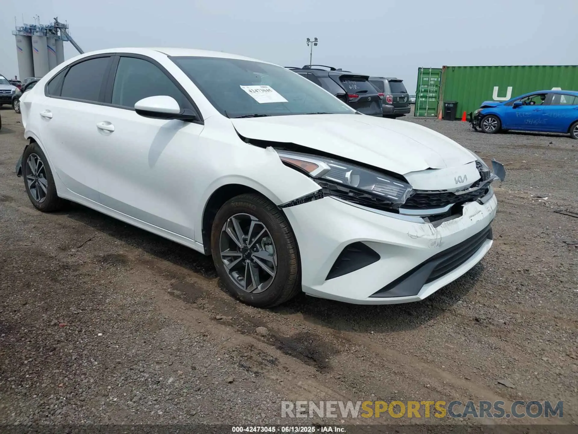 1 Photograph of a damaged car 3KPF24AD8RE742602 KIA FORTE 2024