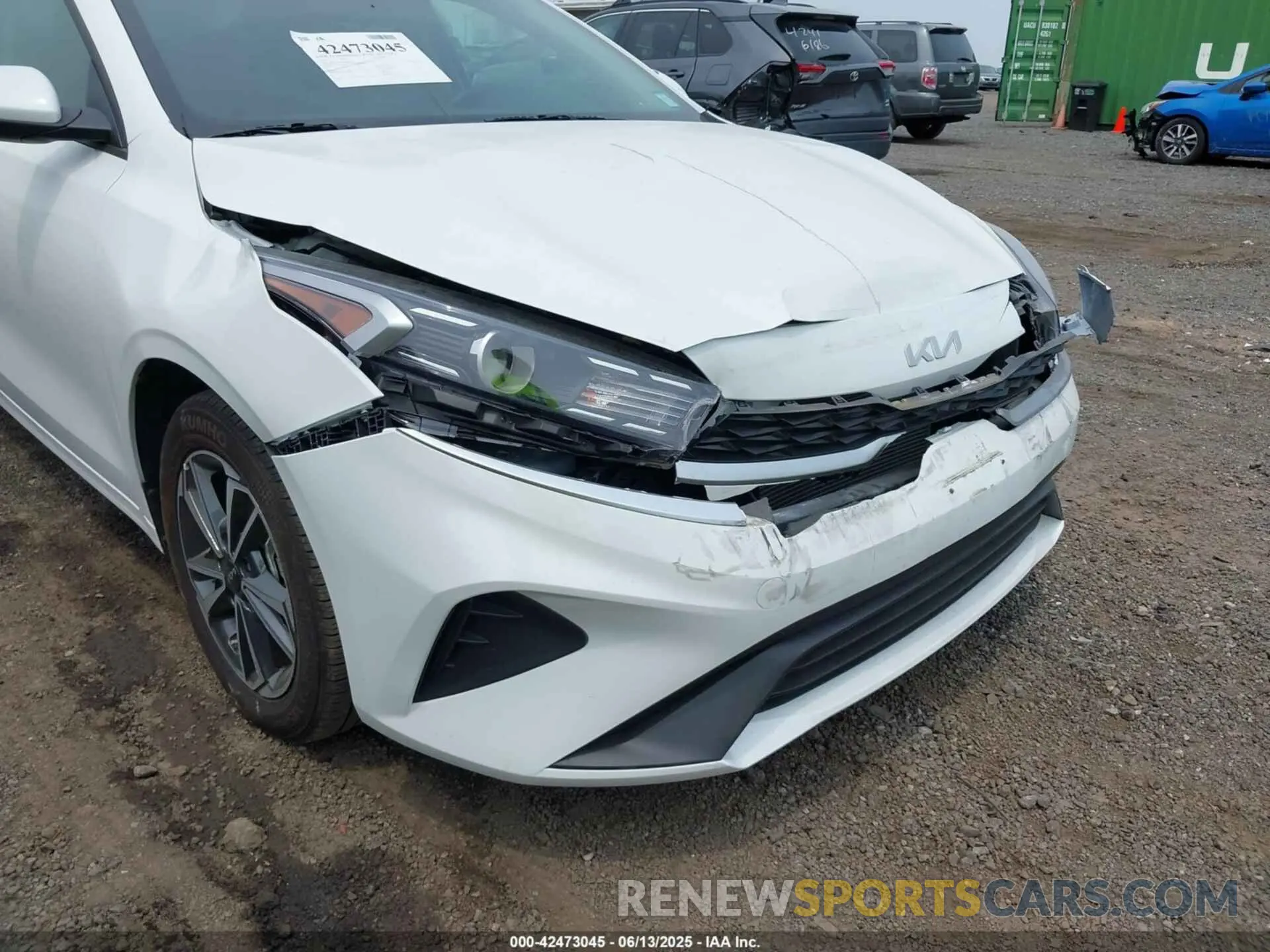 17 Photograph of a damaged car 3KPF24AD8RE742602 KIA FORTE 2024