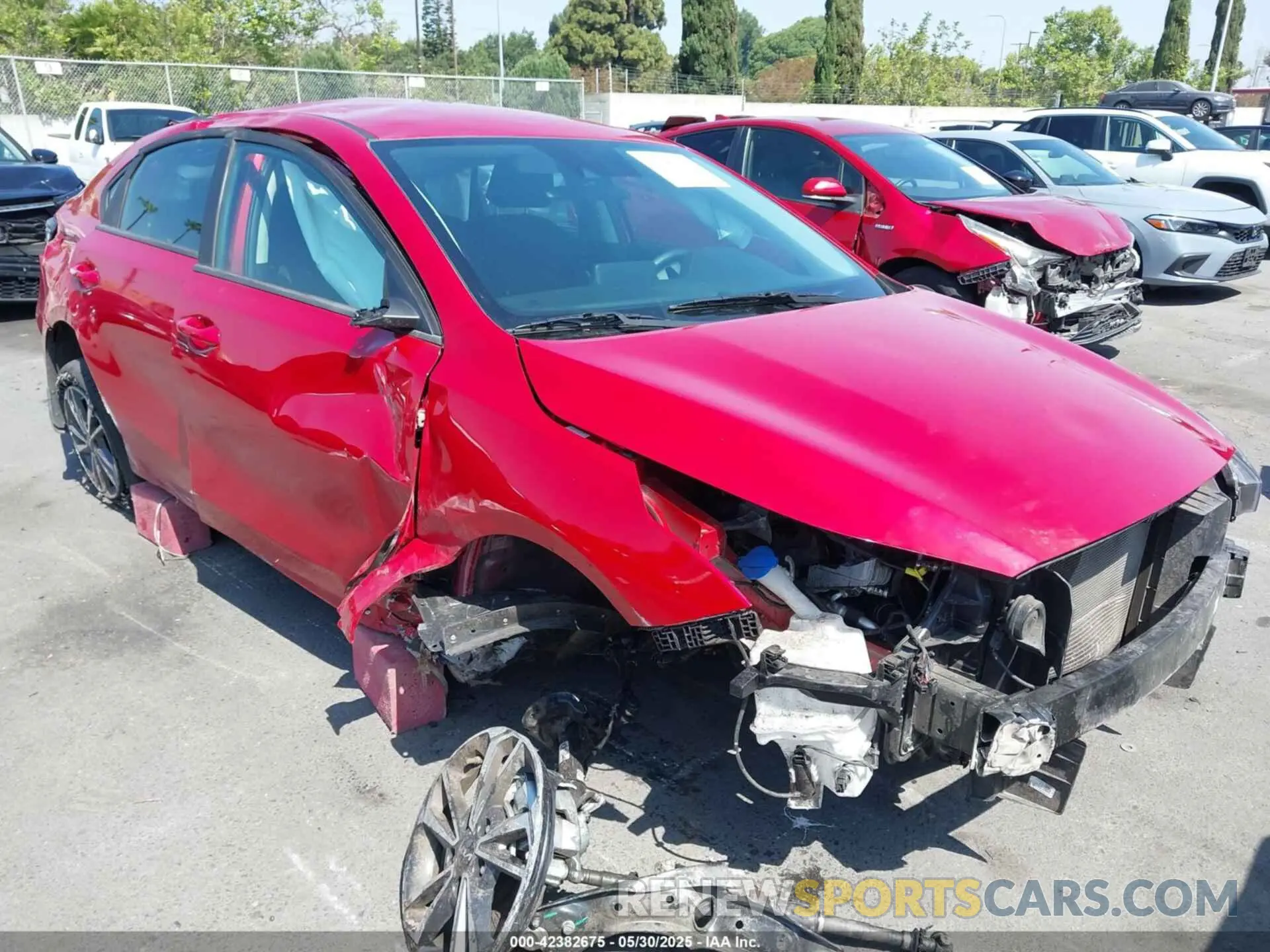 1 Photograph of a damaged car 3KPF24AD8RE752241 KIA FORTE 2024