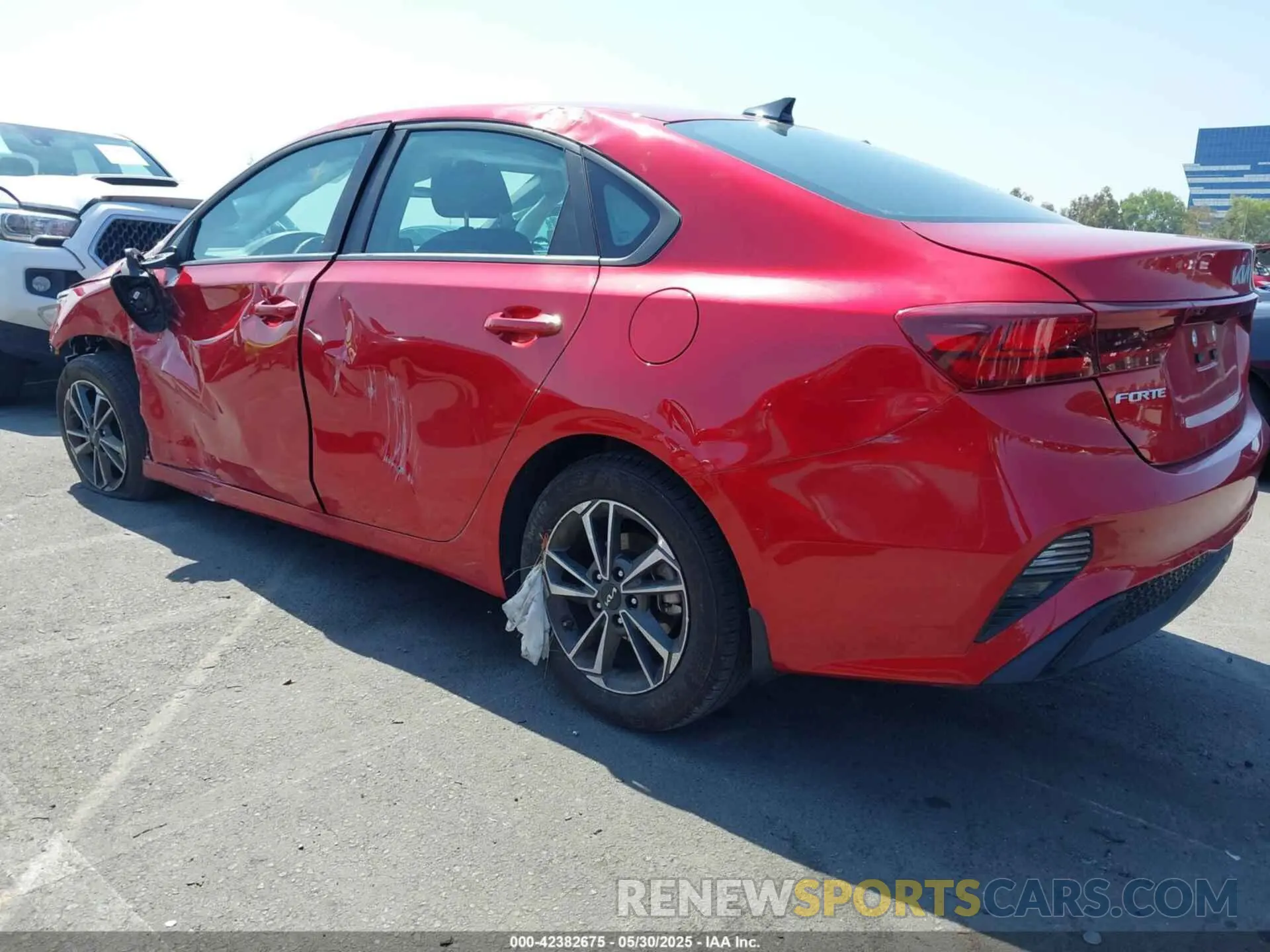 3 Photograph of a damaged car 3KPF24AD8RE752241 KIA FORTE 2024