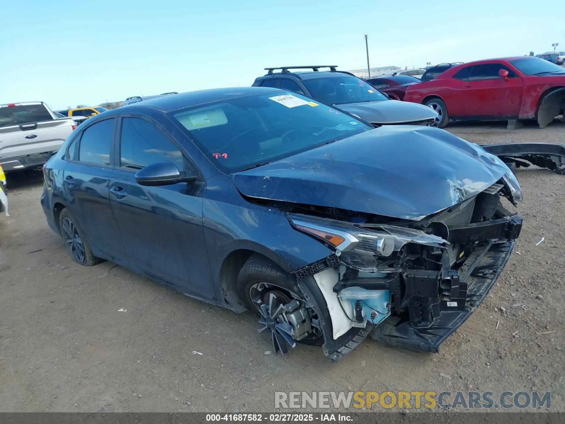 14 Photograph of a damaged car 3KPF24AD8RE765961 KIA FORTE 2024