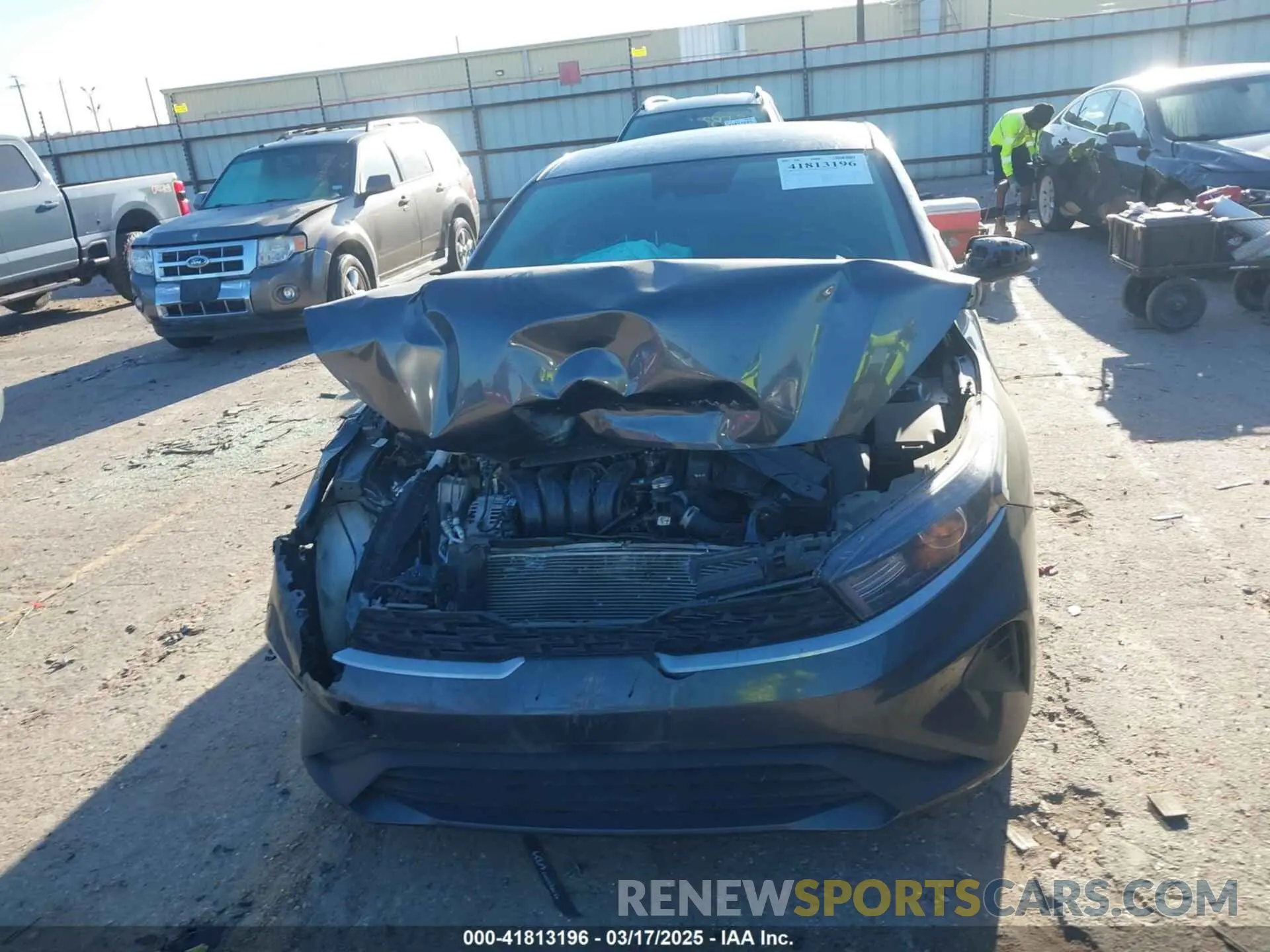 12 Photograph of a damaged car 3KPF24AD8RE770626 KIA FORTE 2024