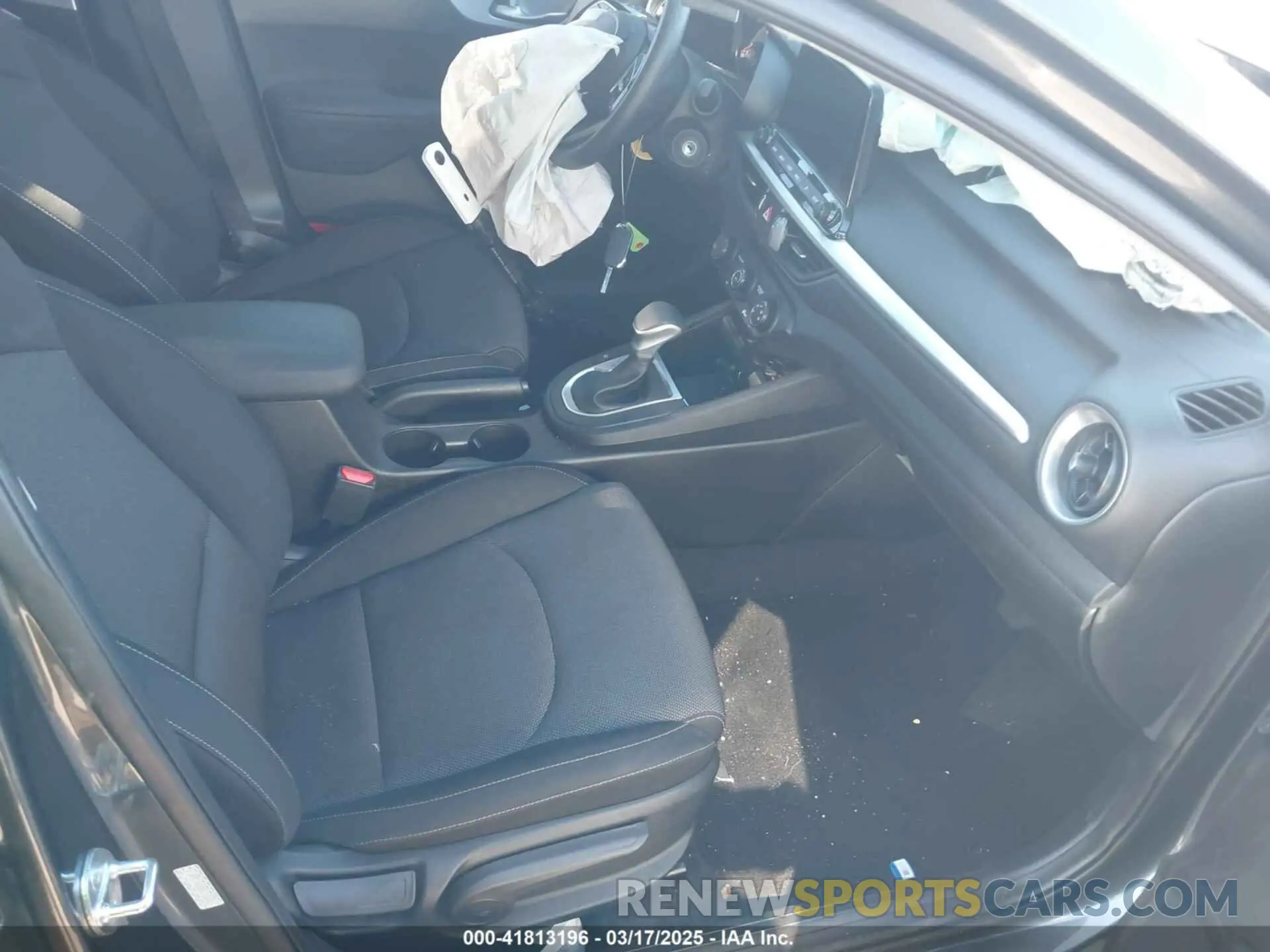 5 Photograph of a damaged car 3KPF24AD8RE770626 KIA FORTE 2024