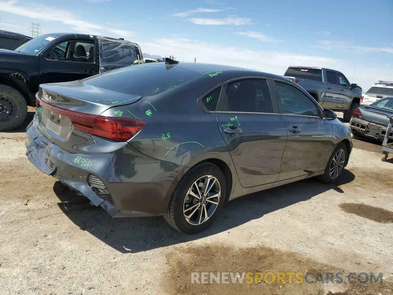 3 Photograph of a damaged car 3KPF24AD8RE772392 KIA FORTE 2024