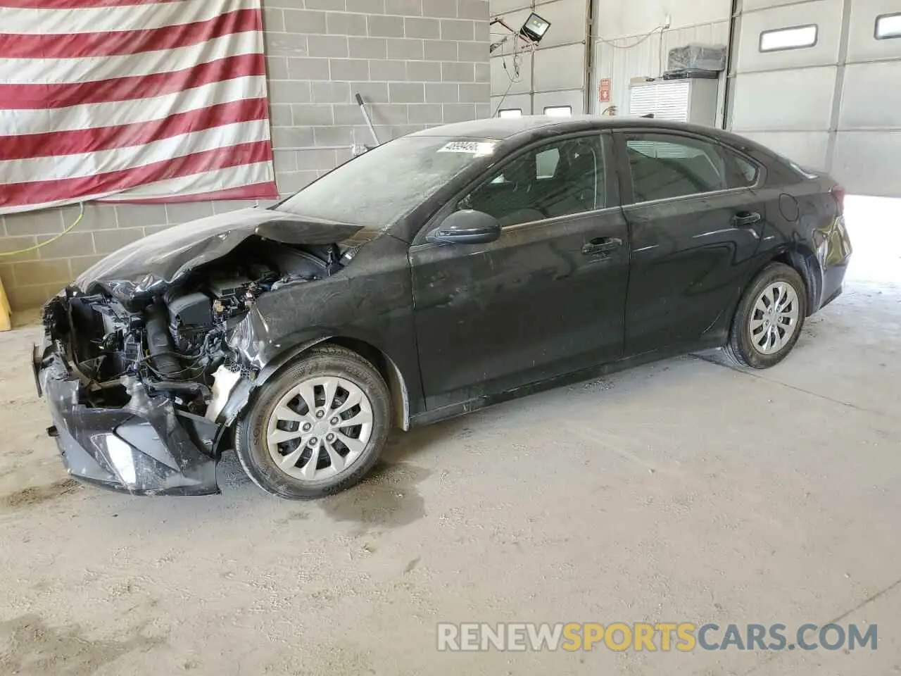 1 Photograph of a damaged car 3KPF24AD8RE814656 KIA FORTE 2024