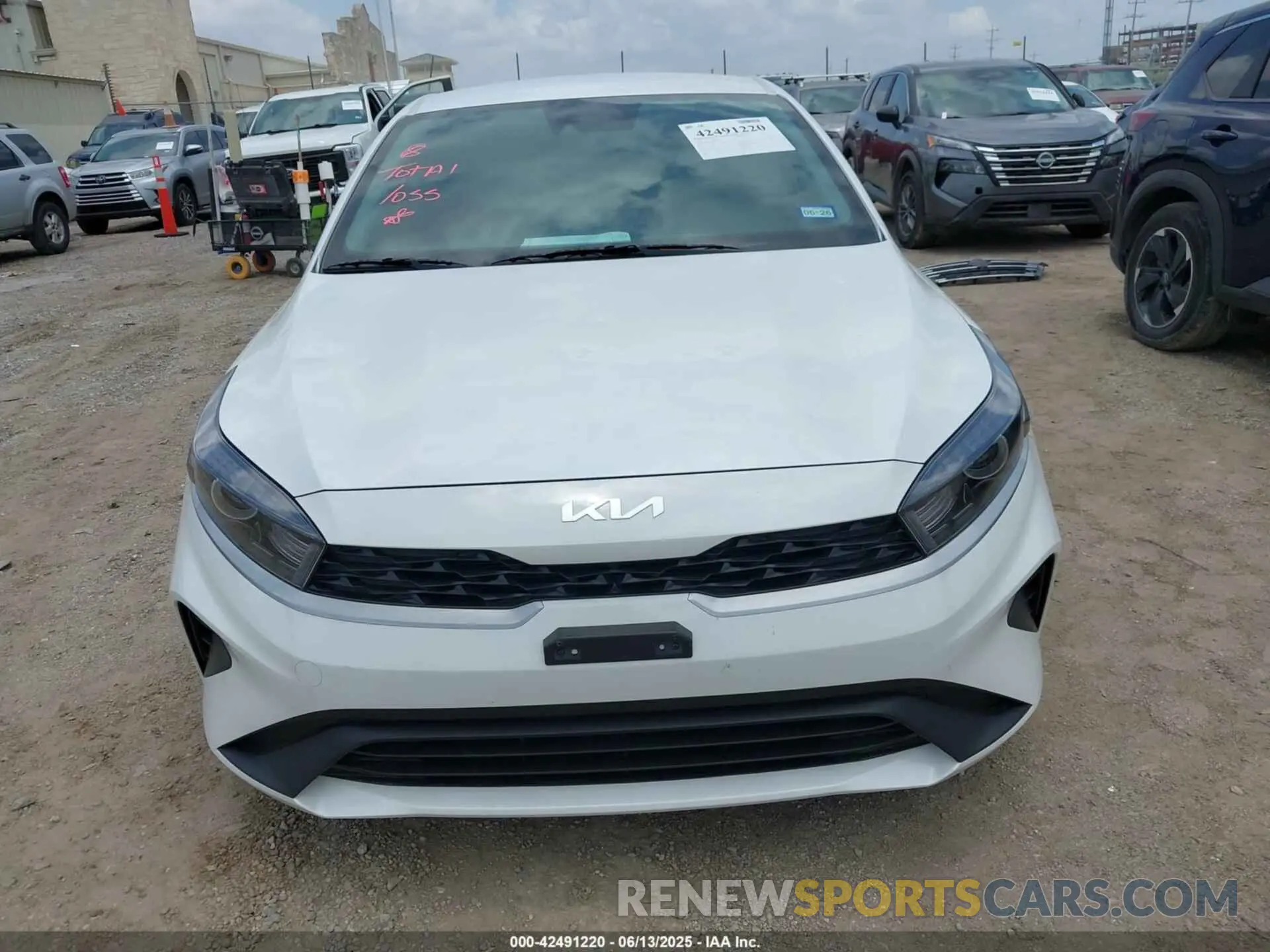12 Photograph of a damaged car 3KPF24AD8RE816505 KIA FORTE 2024
