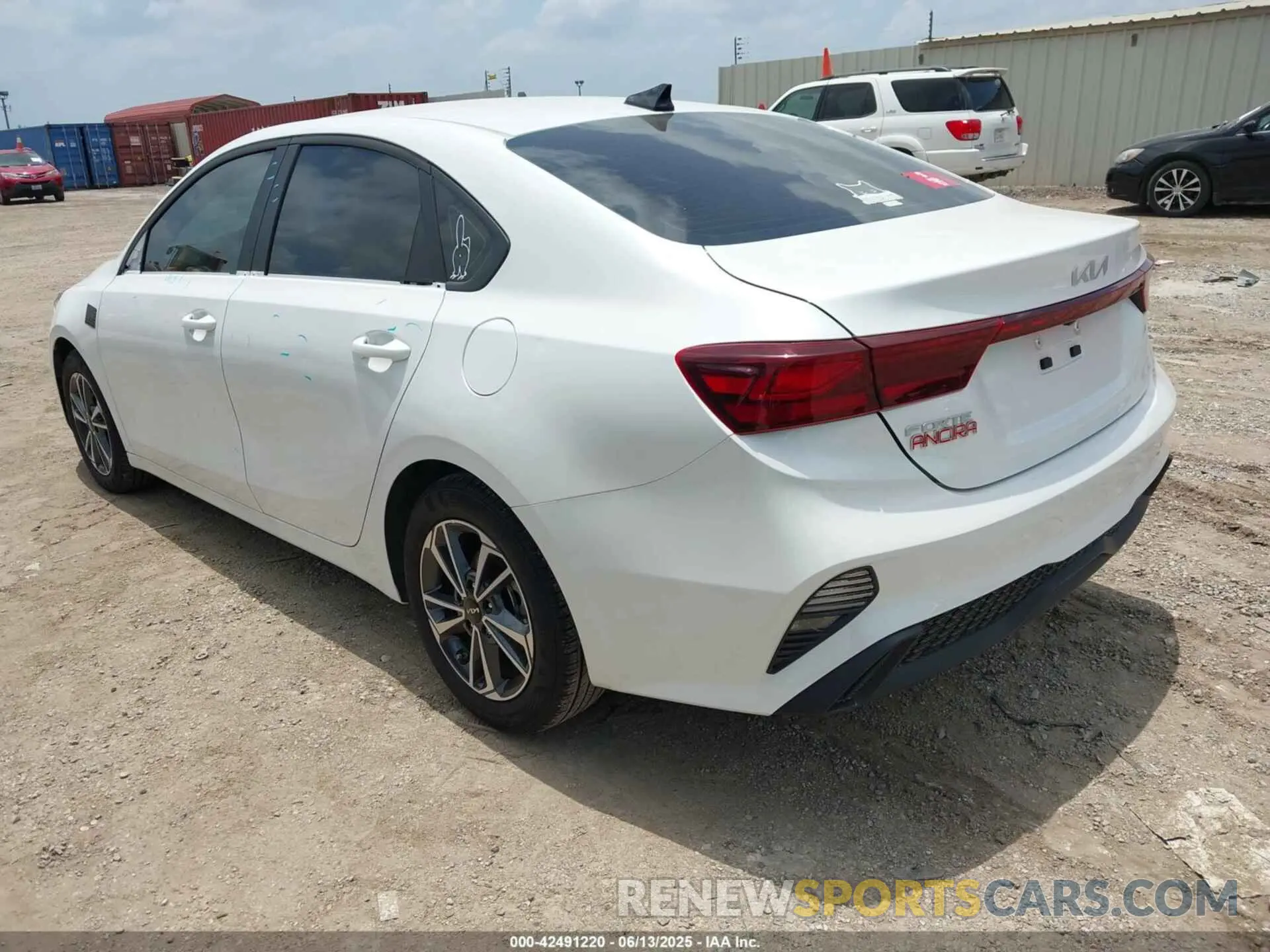 3 Photograph of a damaged car 3KPF24AD8RE816505 KIA FORTE 2024