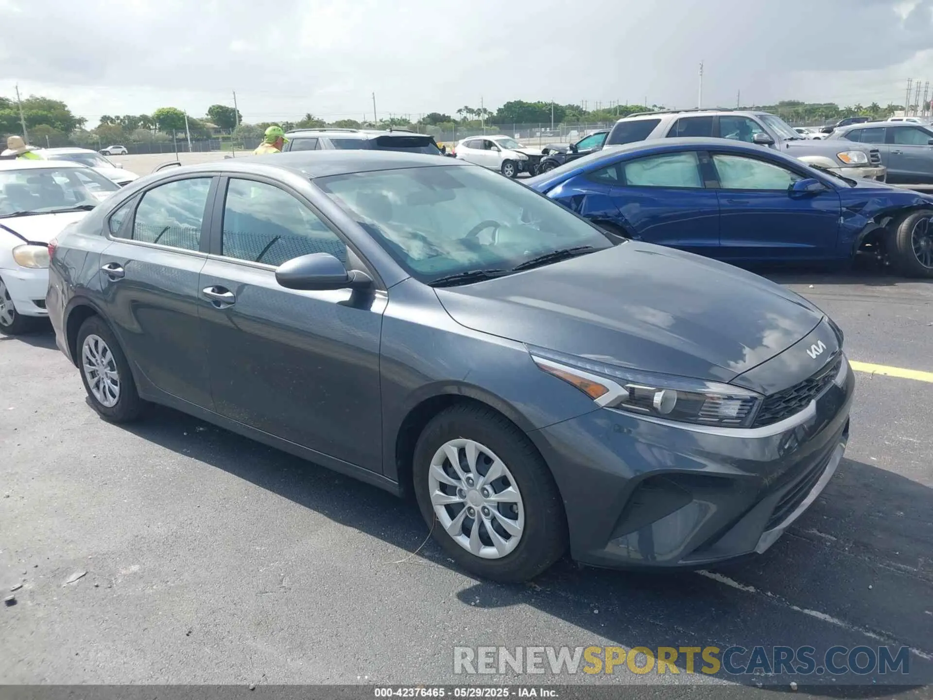 1 Photograph of a damaged car 3KPF24AD8RE822160 KIA FORTE 2024
