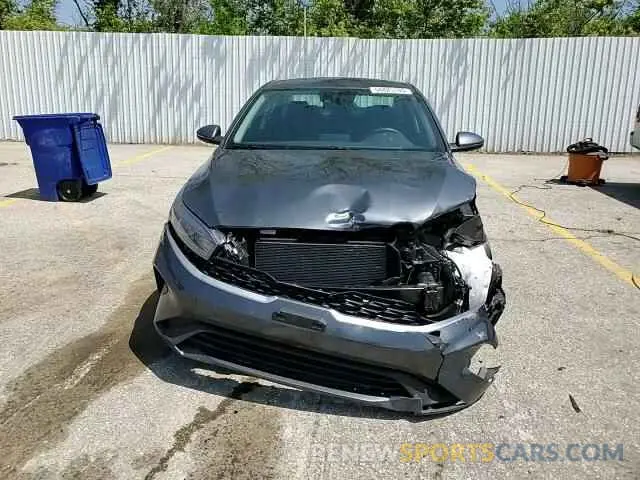 13 Photograph of a damaged car 3KPF24AD8RE823938 KIA FORTE 2024