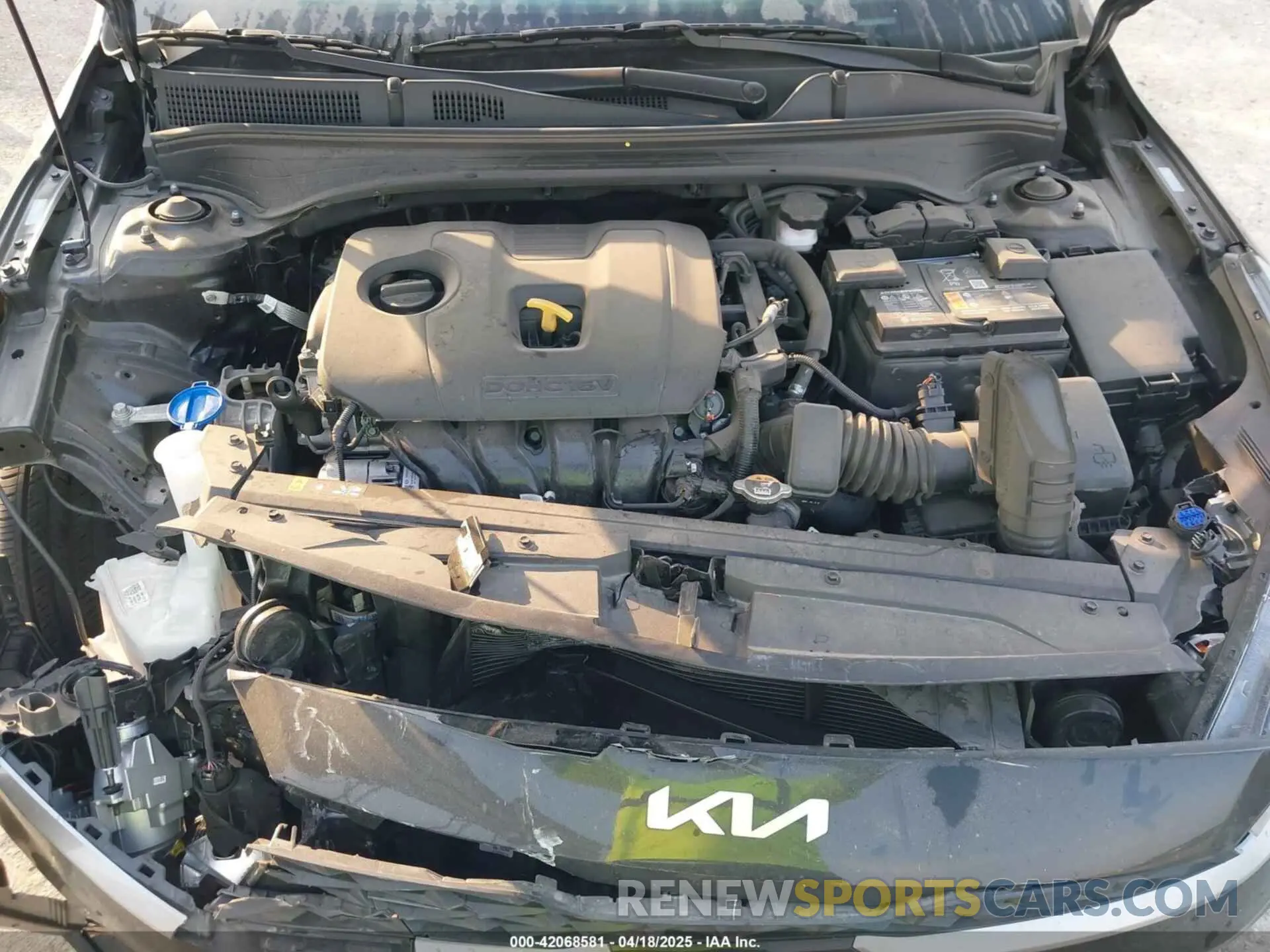 10 Photograph of a damaged car 3KPF24AD8RE824815 KIA FORTE 2024