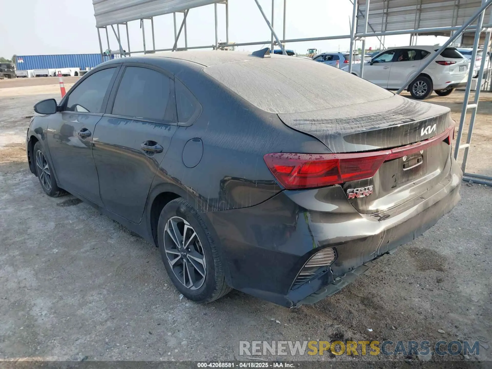 3 Photograph of a damaged car 3KPF24AD8RE824815 KIA FORTE 2024