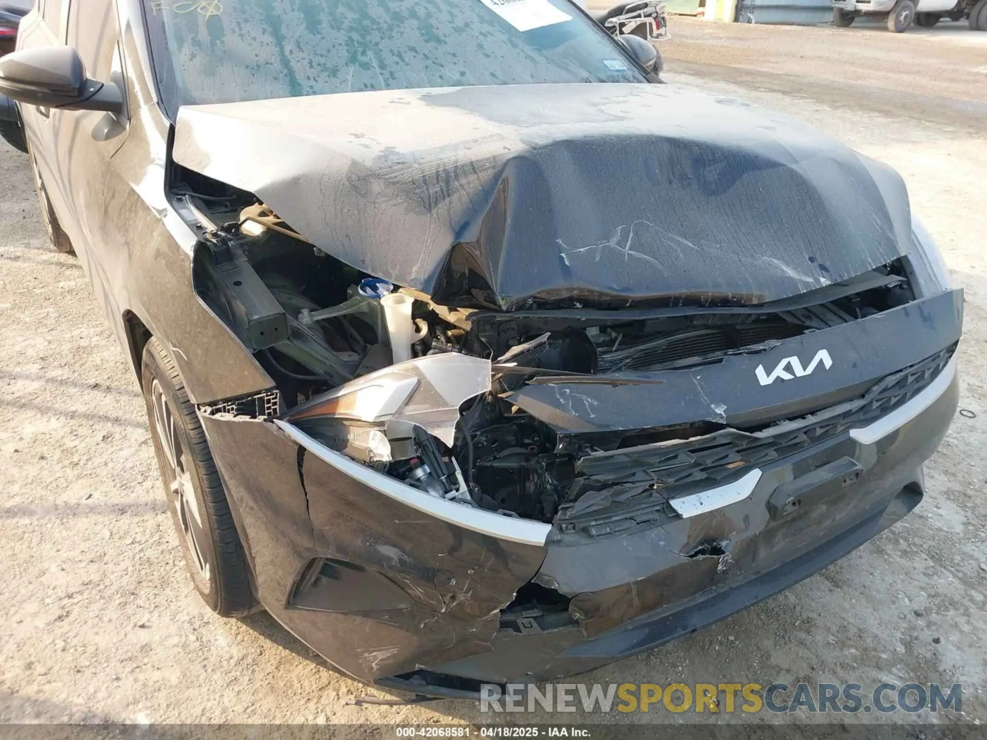 6 Photograph of a damaged car 3KPF24AD8RE824815 KIA FORTE 2024