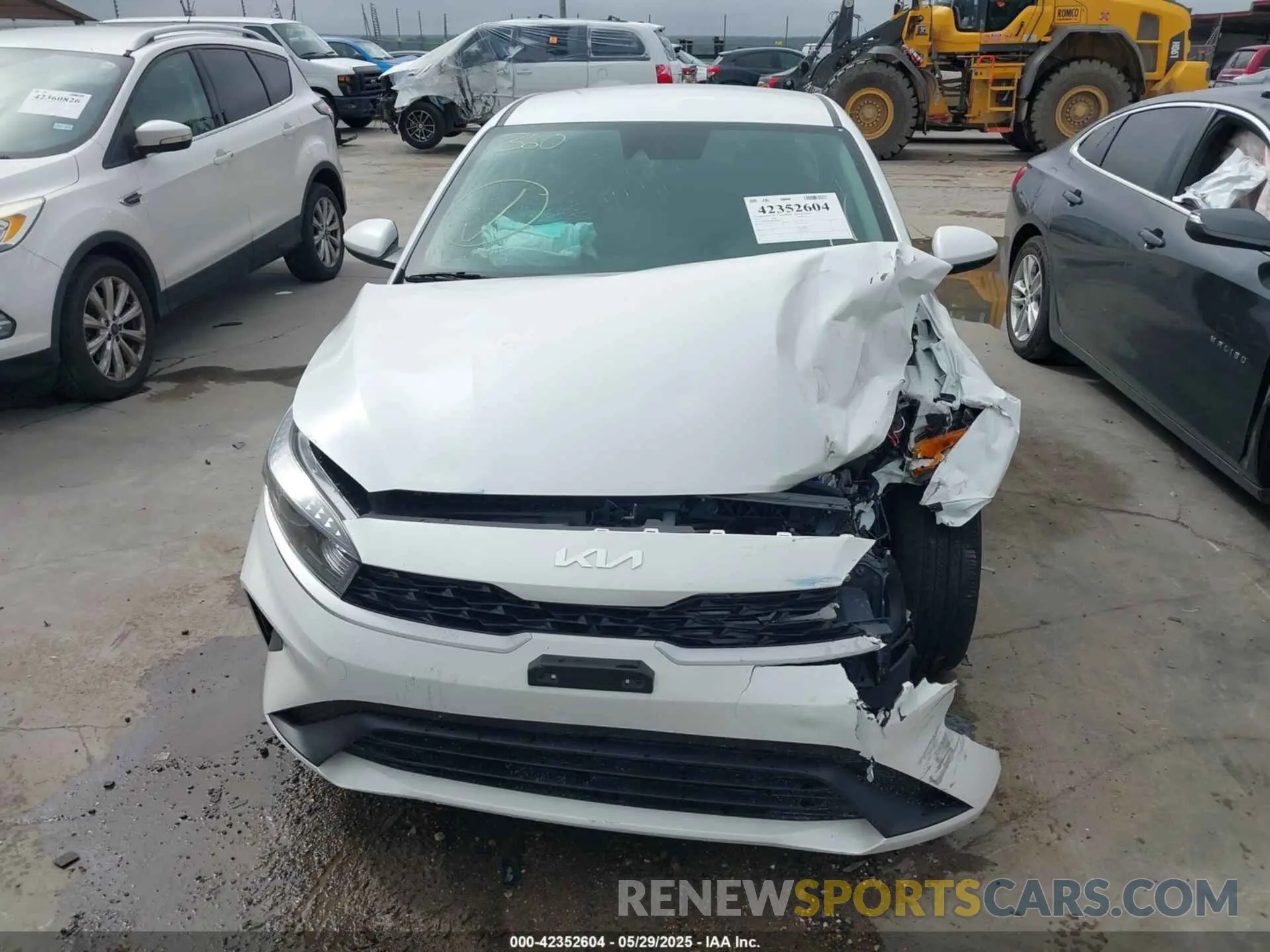 12 Photograph of a damaged car 3KPF24AD9RE698027 KIA FORTE 2024