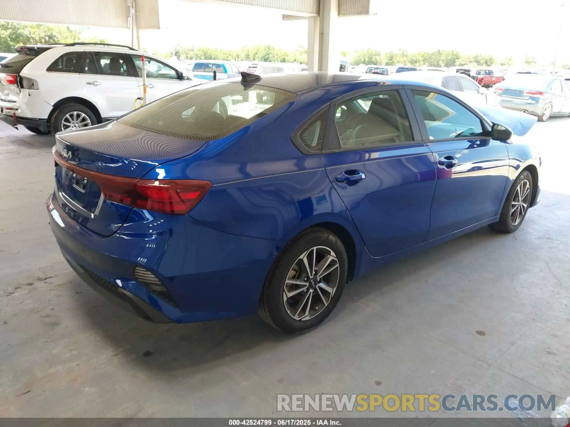 4 Photograph of a damaged car 3KPF24AD9RE706997 KIA FORTE 2024