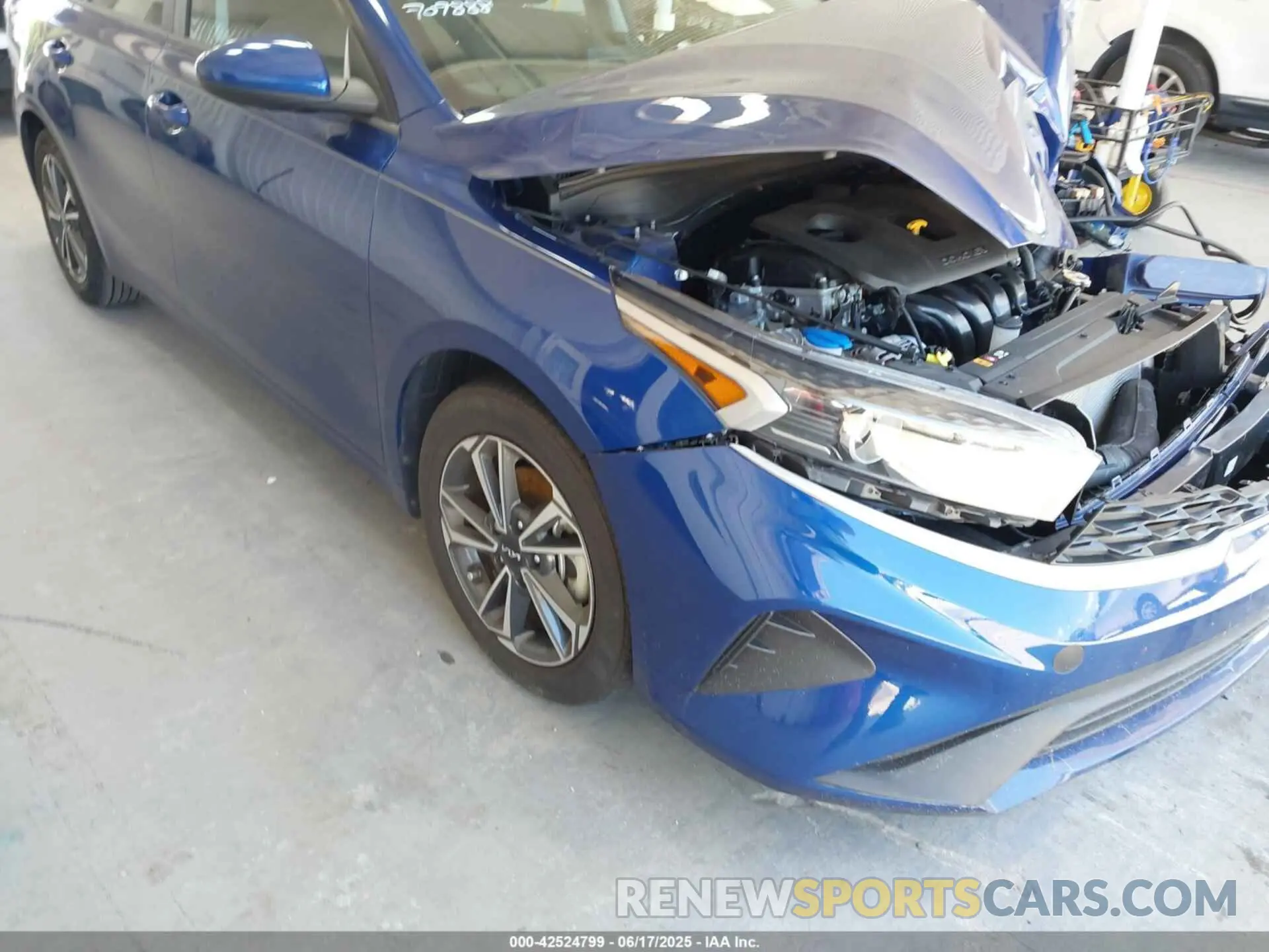 6 Photograph of a damaged car 3KPF24AD9RE706997 KIA FORTE 2024