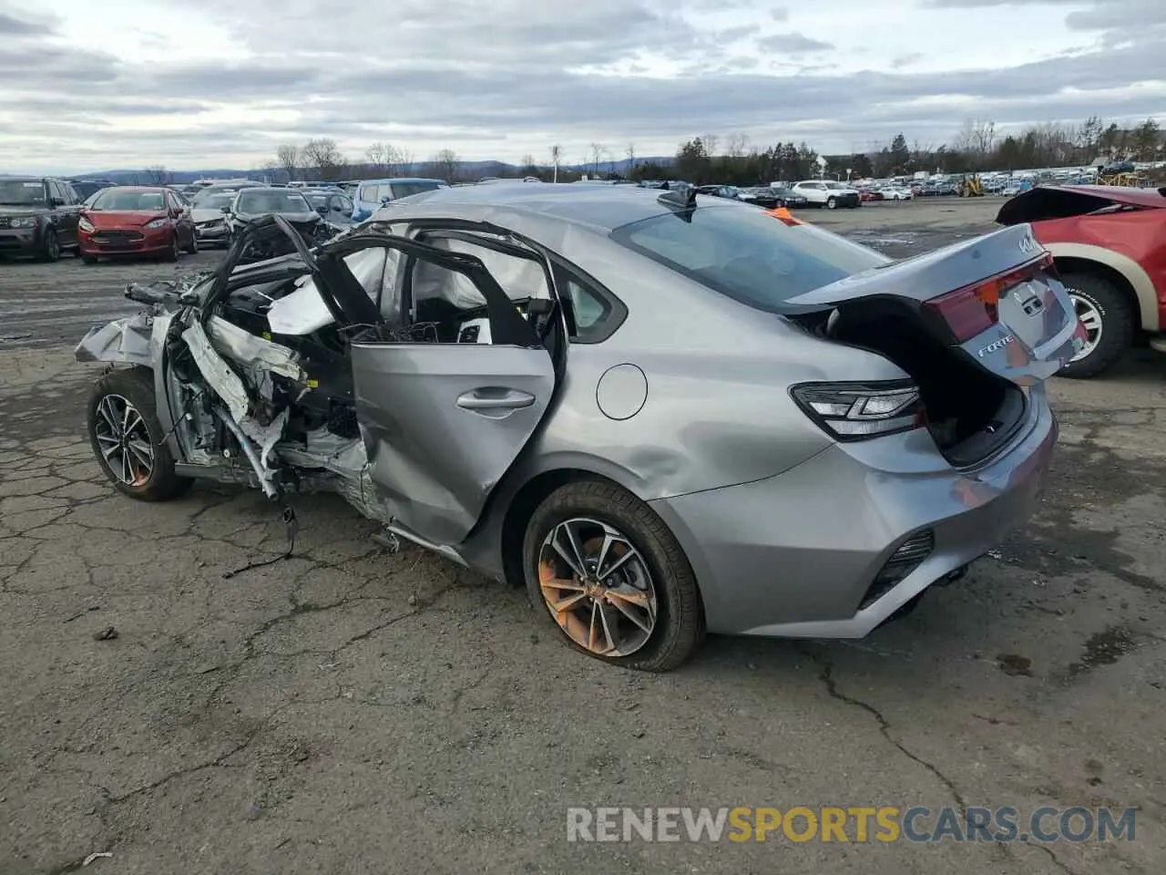 2 Photograph of a damaged car 3KPF24AD9RE718020 KIA FORTE 2024