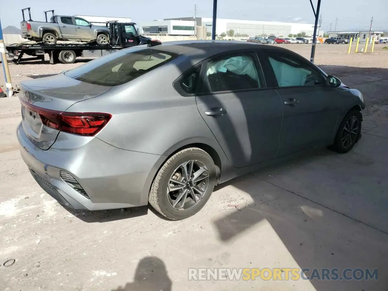 3 Photograph of a damaged car 3KPF24AD9RE723959 KIA FORTE 2024