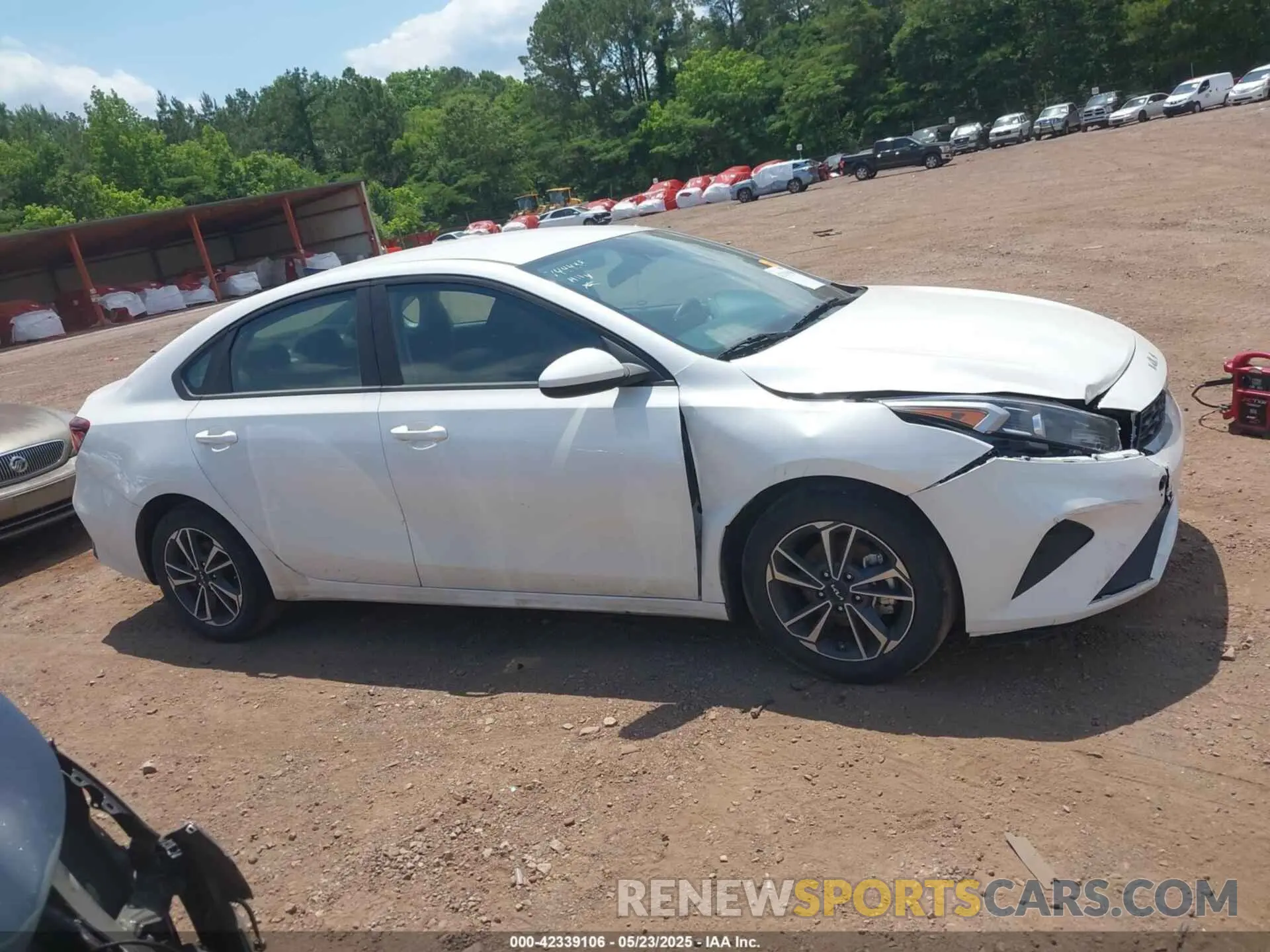 13 Photograph of a damaged car 3KPF24AD9RE744438 KIA FORTE 2024
