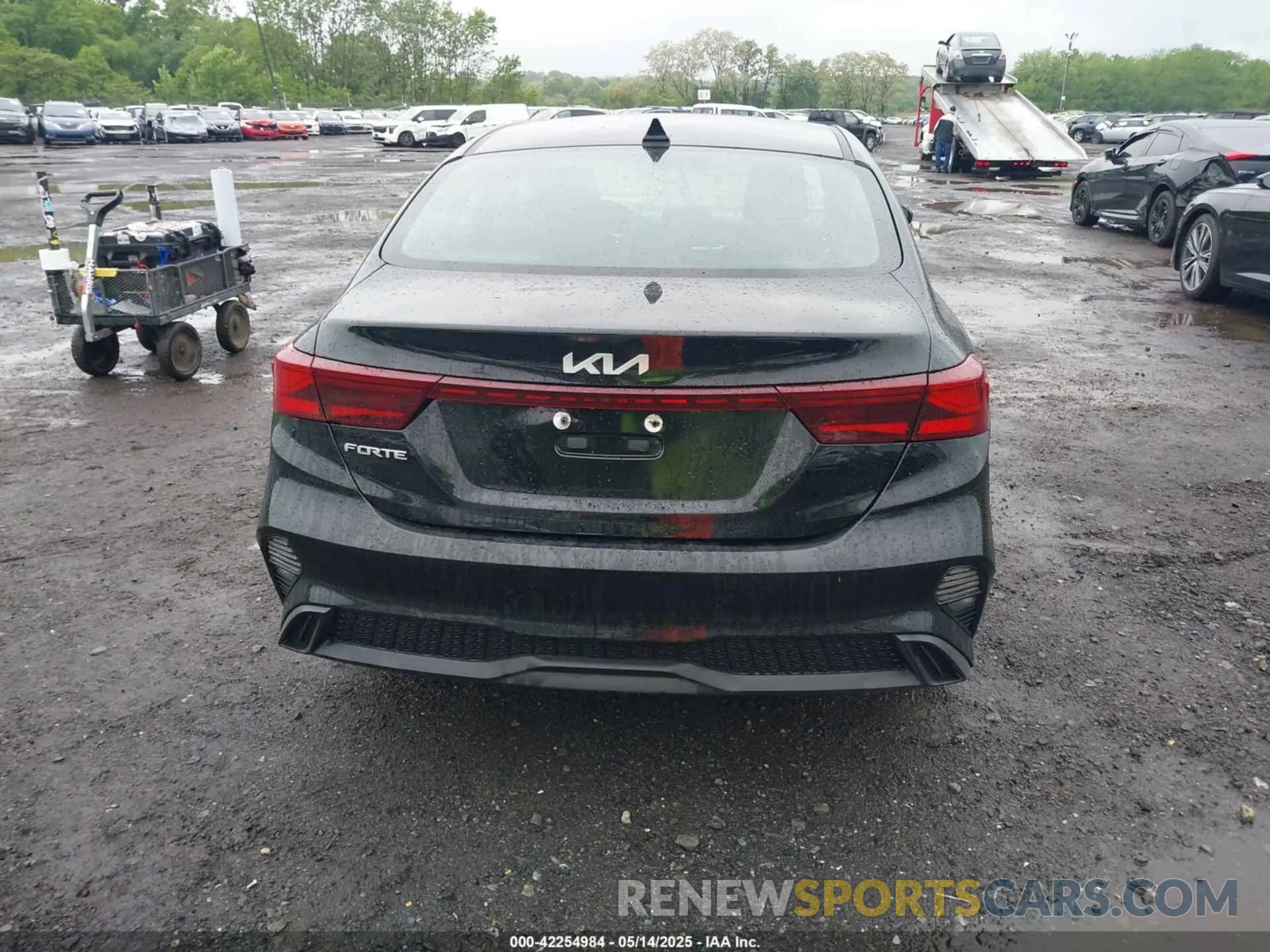 16 Photograph of a damaged car 3KPF24AD9RE781179 KIA FORTE 2024