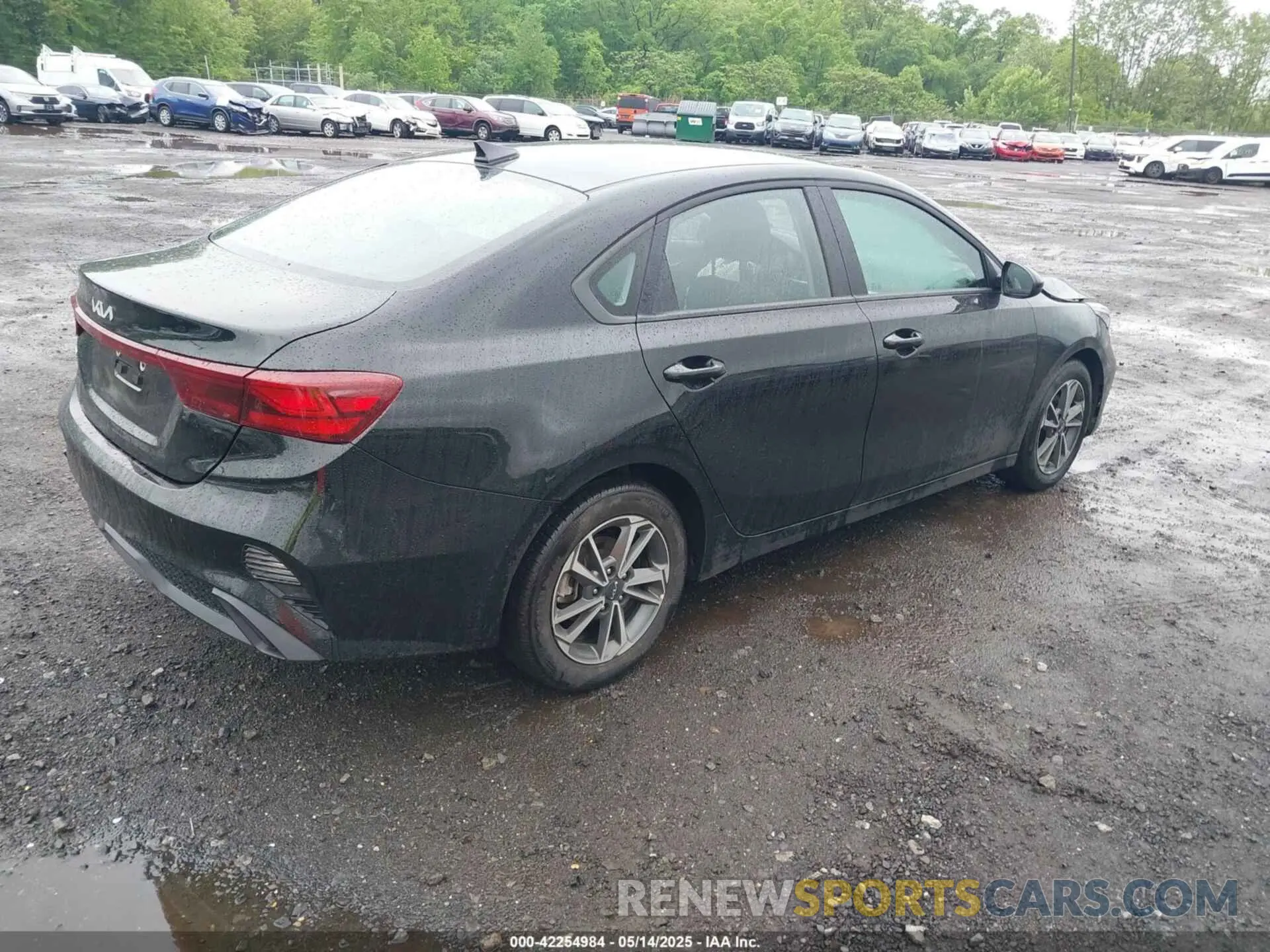 4 Photograph of a damaged car 3KPF24AD9RE781179 KIA FORTE 2024