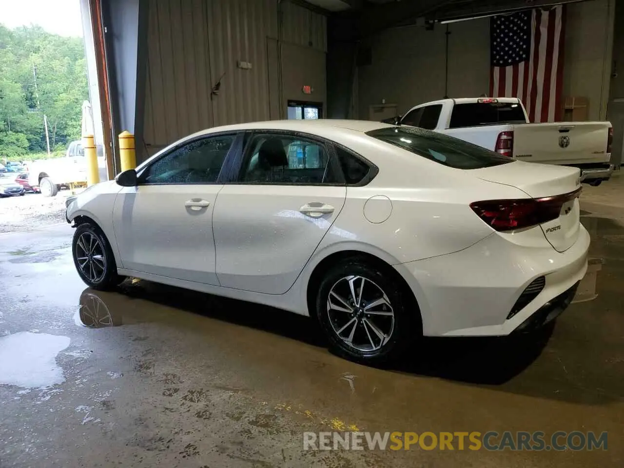 2 Photograph of a damaged car 3KPF24AD9RE782879 KIA FORTE 2024