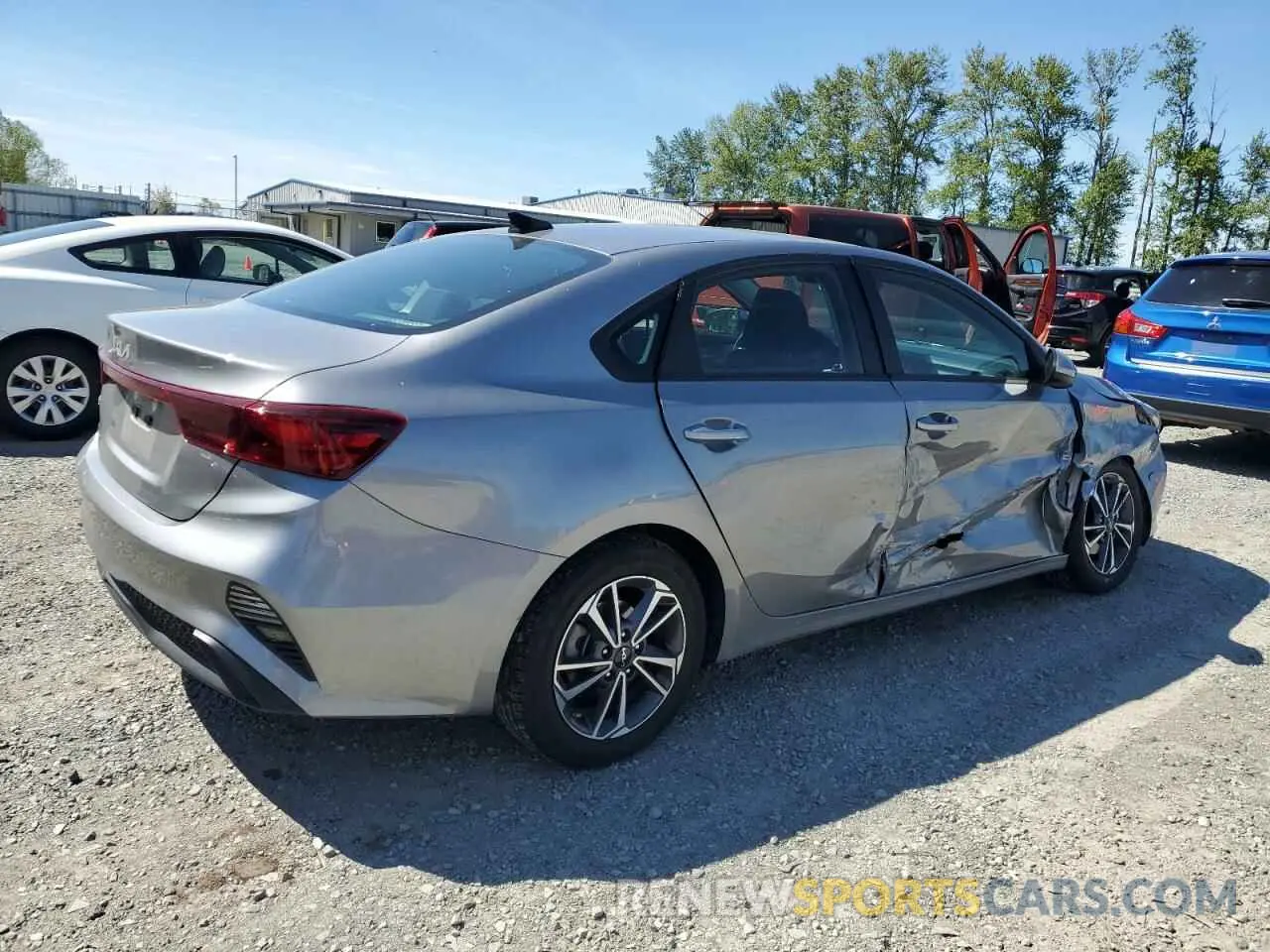 3 Photograph of a damaged car 3KPF24AD9RE784518 KIA FORTE 2024