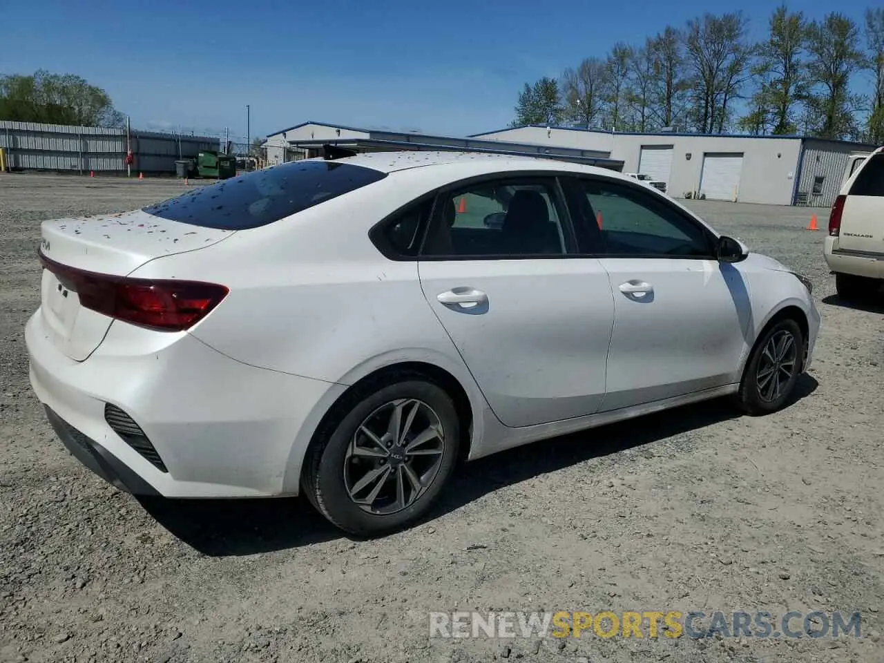 3 Photograph of a damaged car 3KPF24AD9RE791789 KIA FORTE 2024